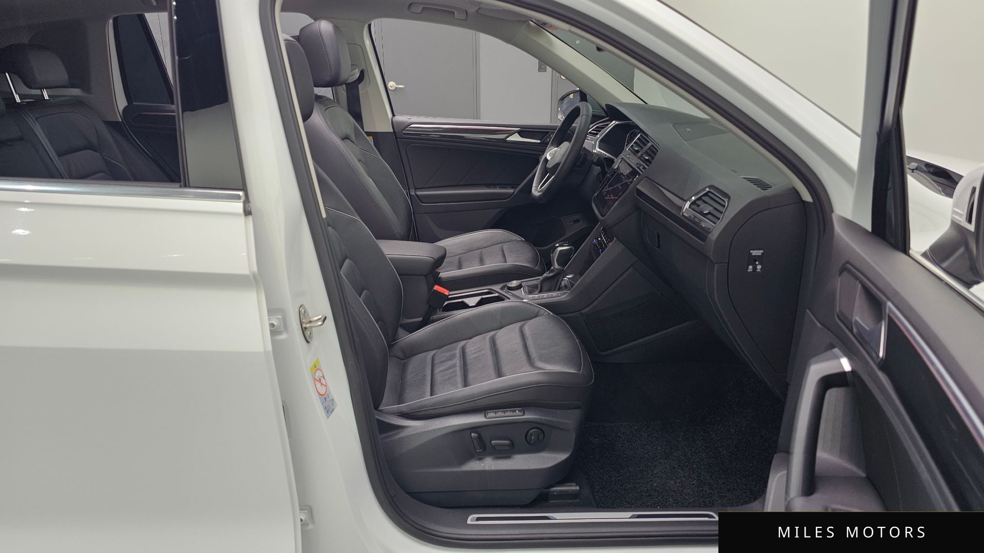 Volkswagen Tiguan 2022 — миниатюра 11
