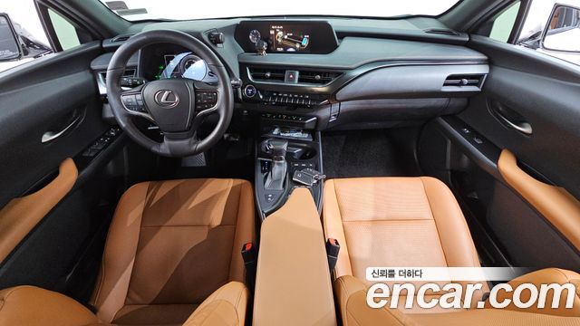 Лексус UX250h 2019 — миниатюра 7