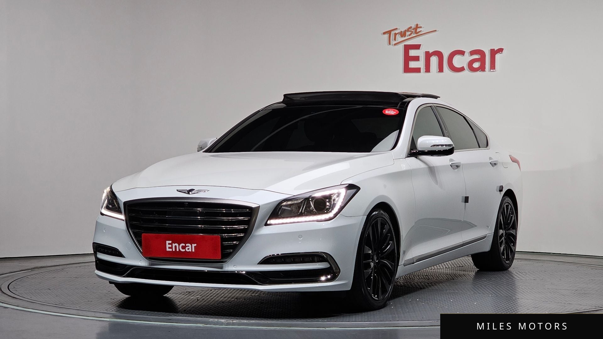 Genesis G80 2020 — фото 1 из 12