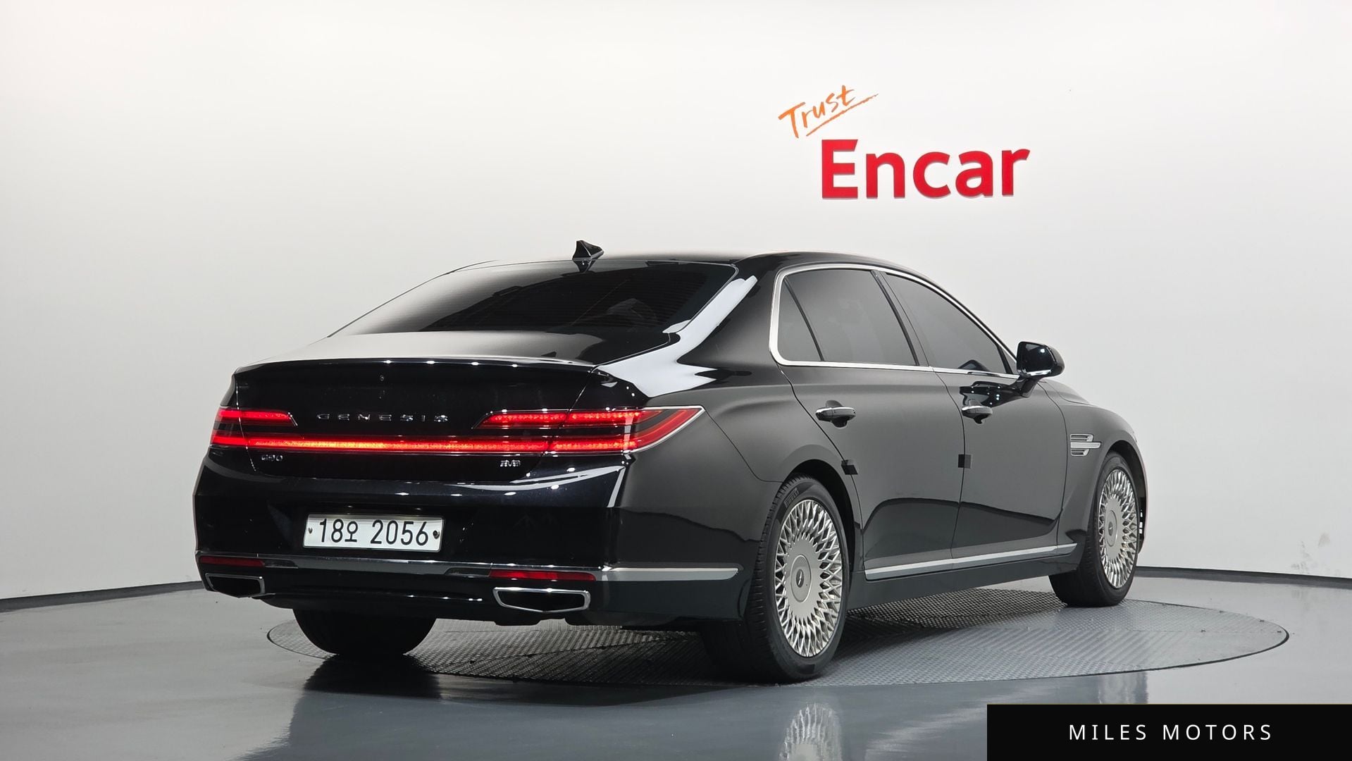 Genesis G90 2019 — миниатюра 2