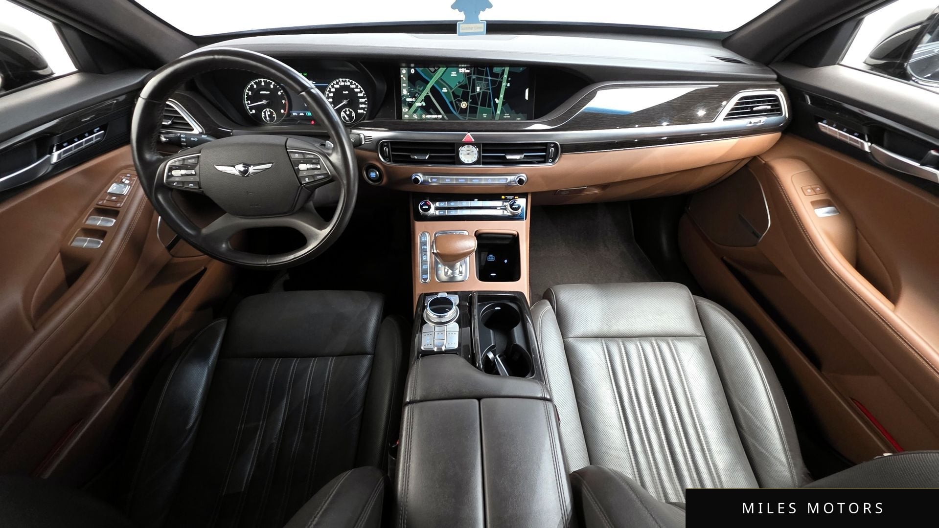 Genesis G90 2019 — миниатюра 7