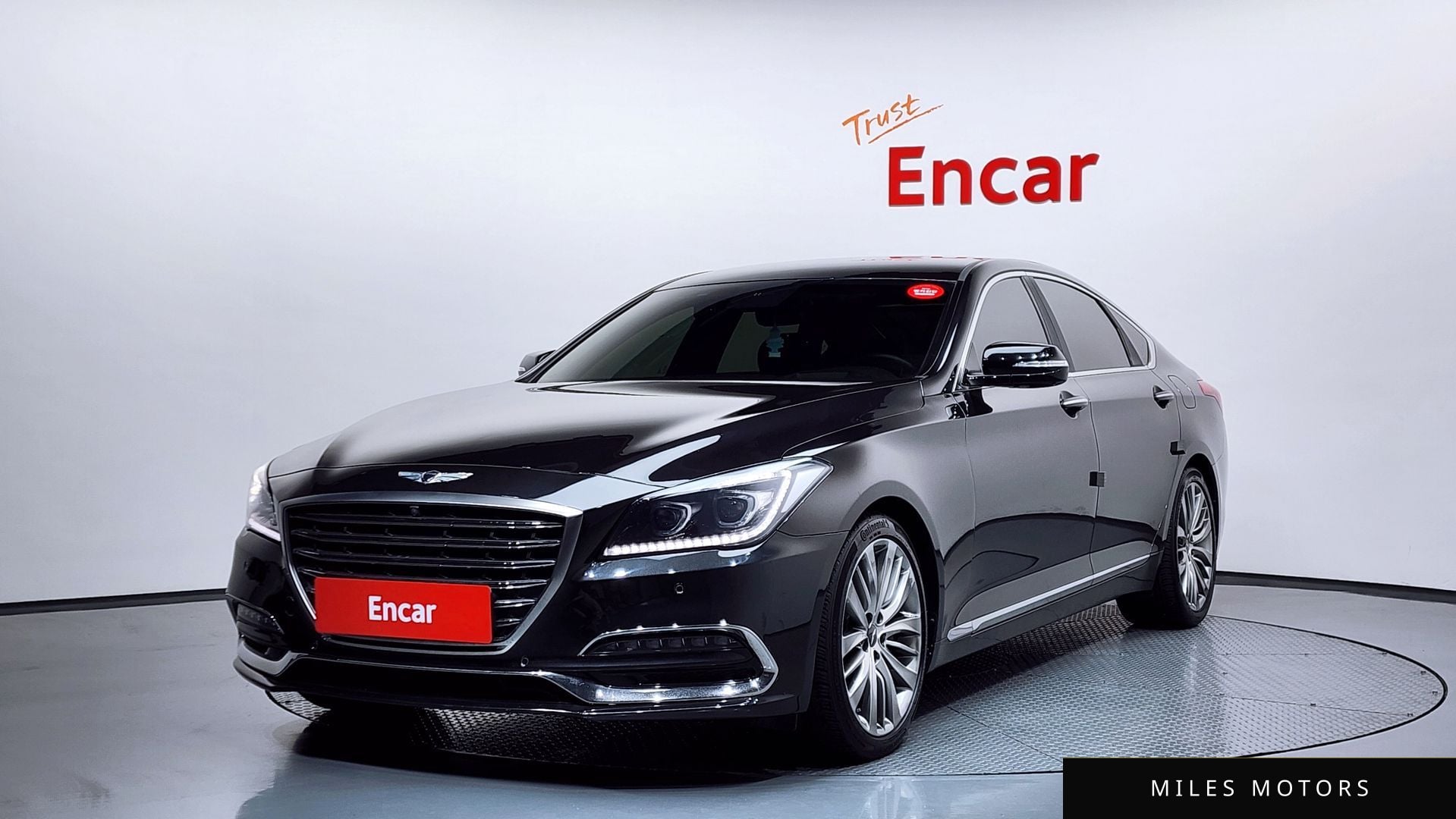 Genesis G80 2018 — фото 1 из 12