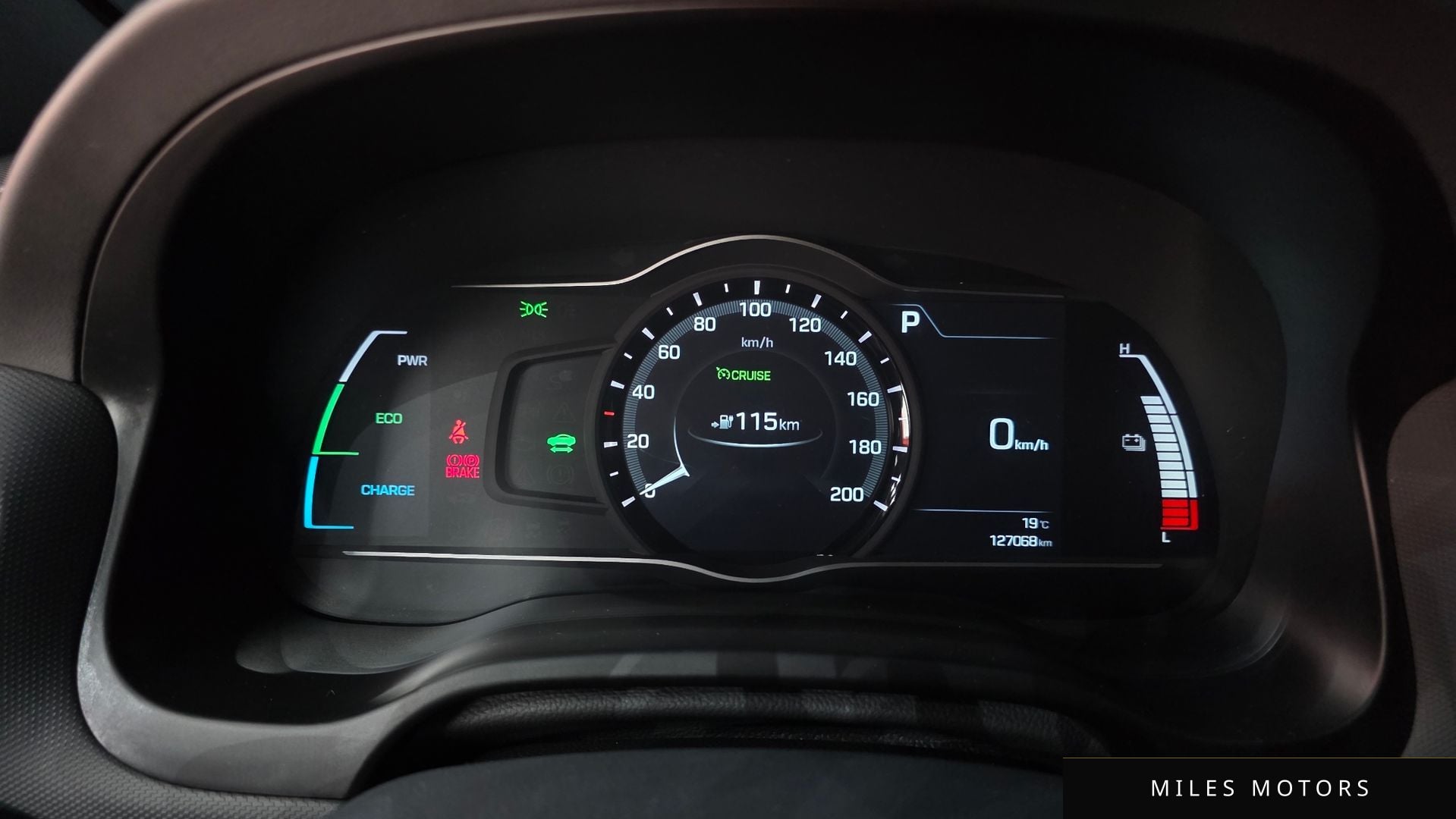 Hyundai Ioniq 2017 — миниатюра 8