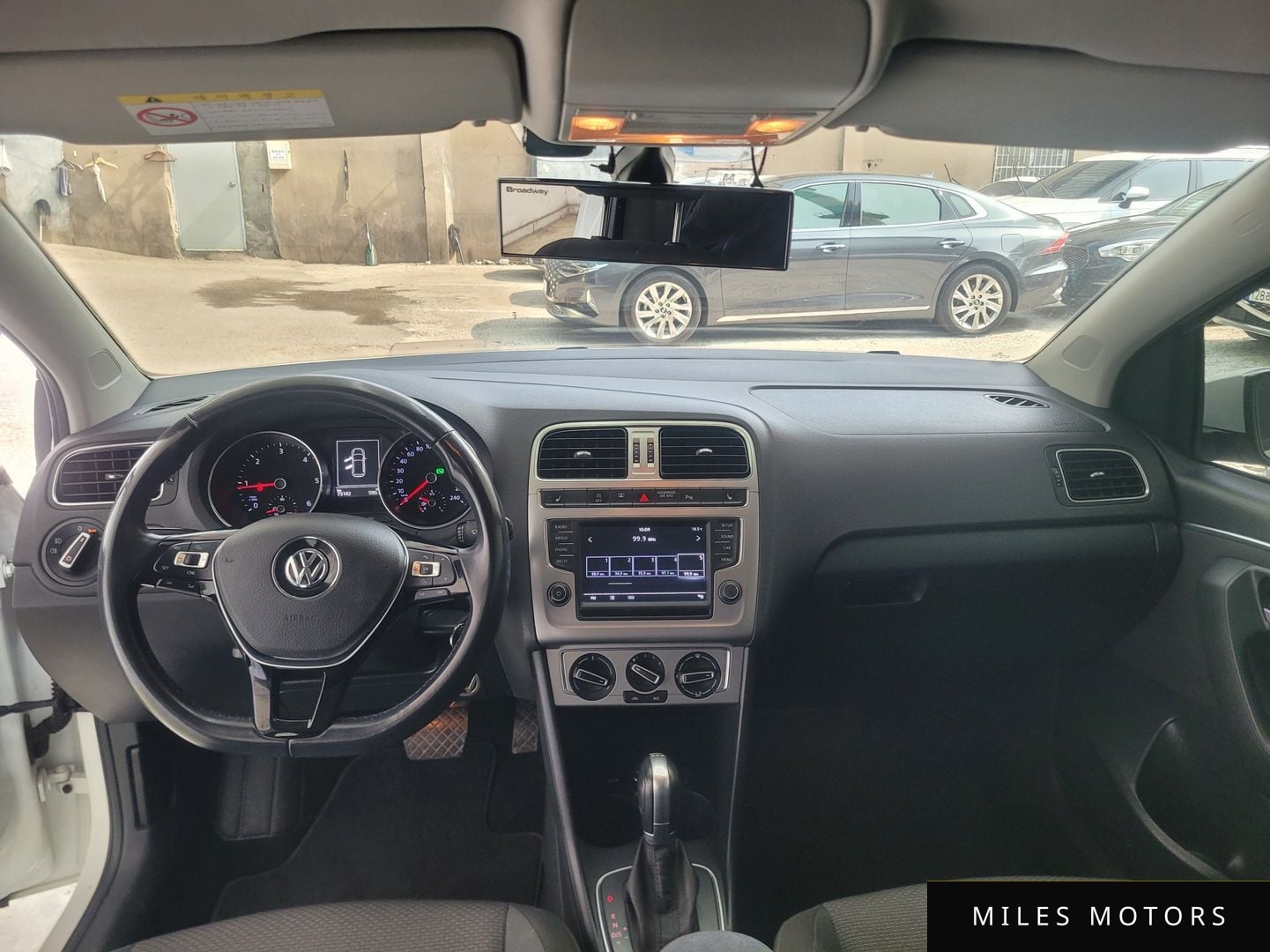 Volkswagen Polo 2015 — миниатюра 7