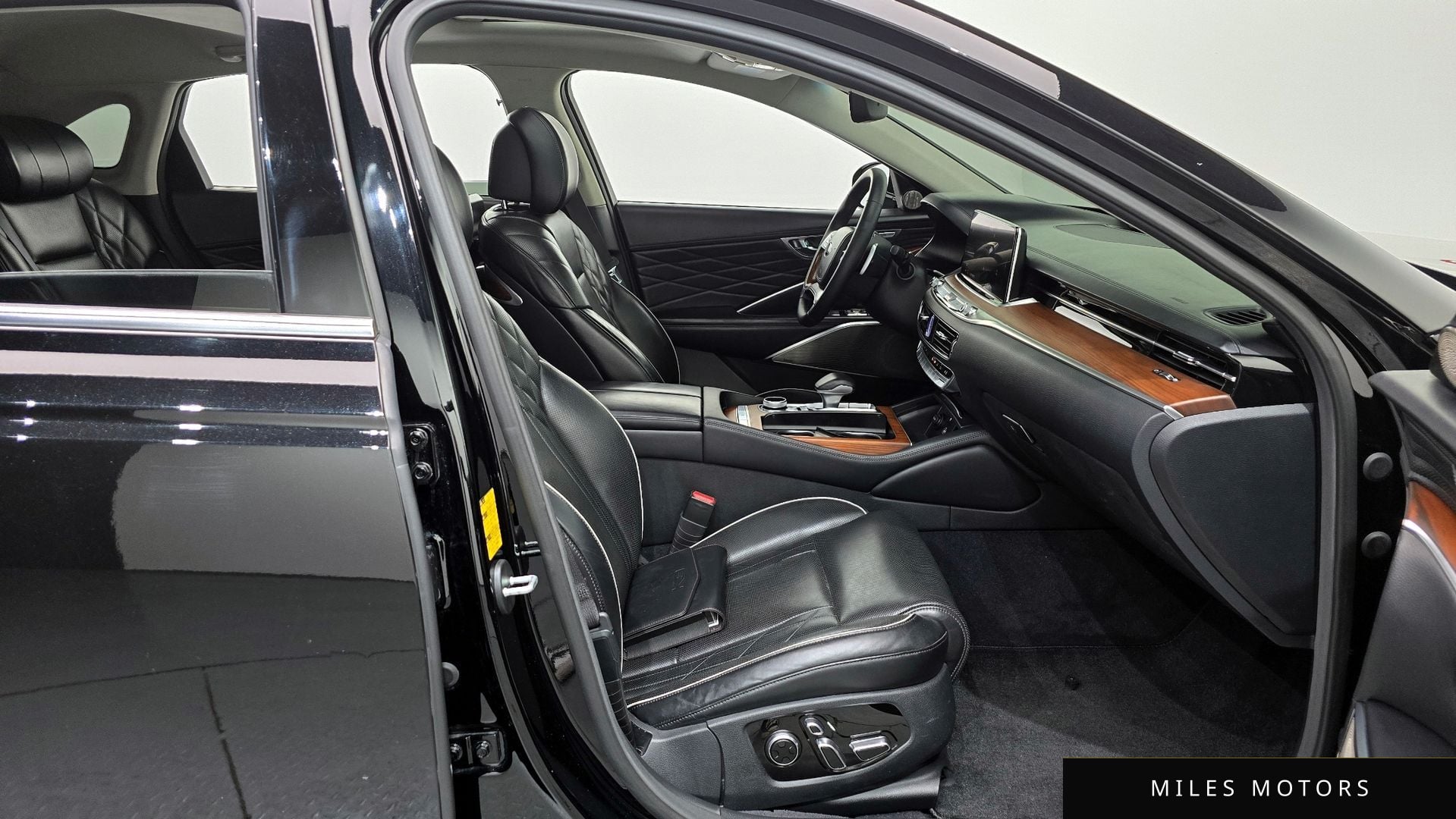 Kia K9 2019 — миниатюра 11