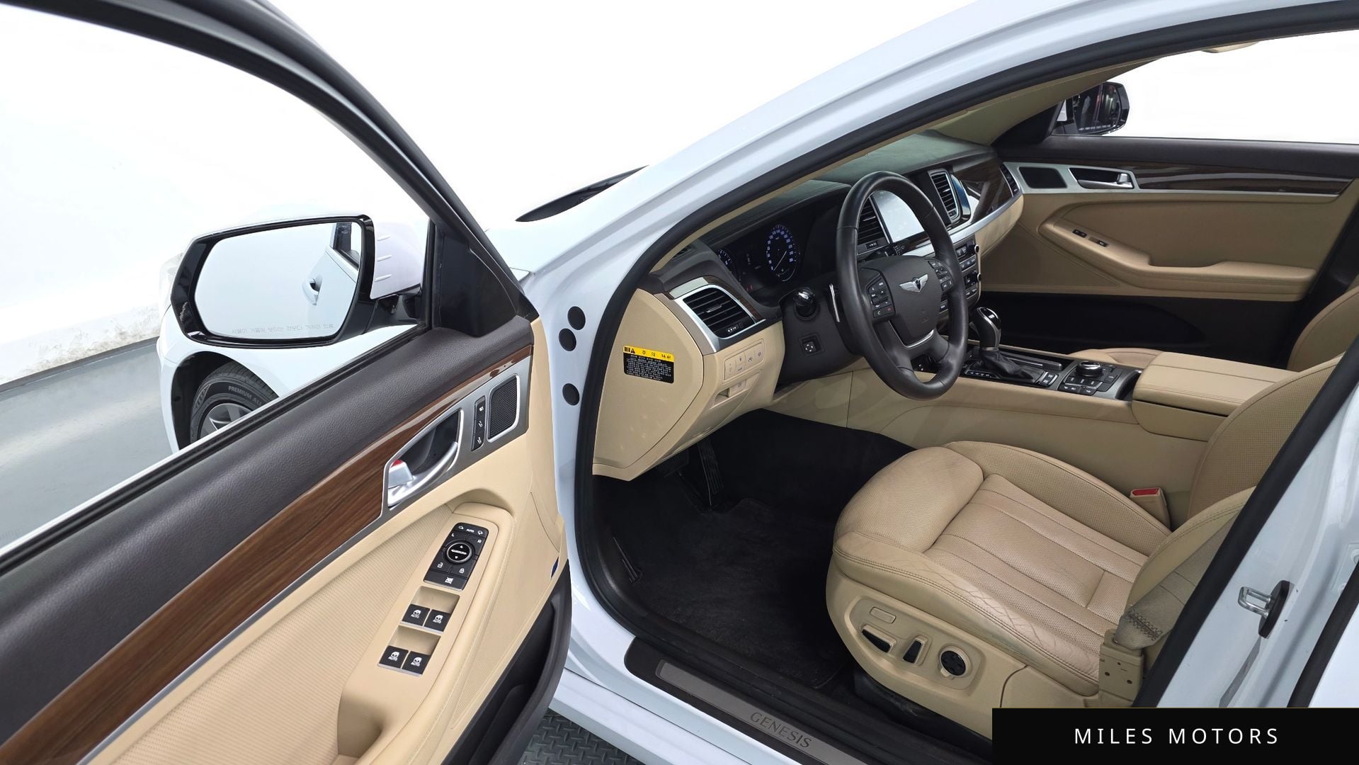Hyundai Genesis 2016 — миниатюра 12
