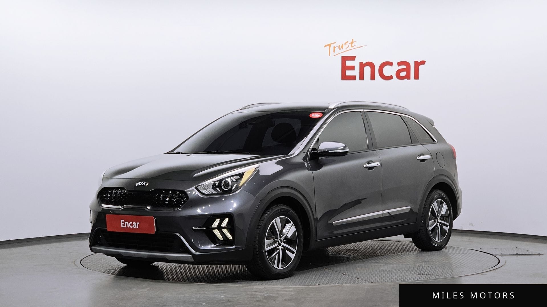 Kia Niro 2020 — фото 1 из 12