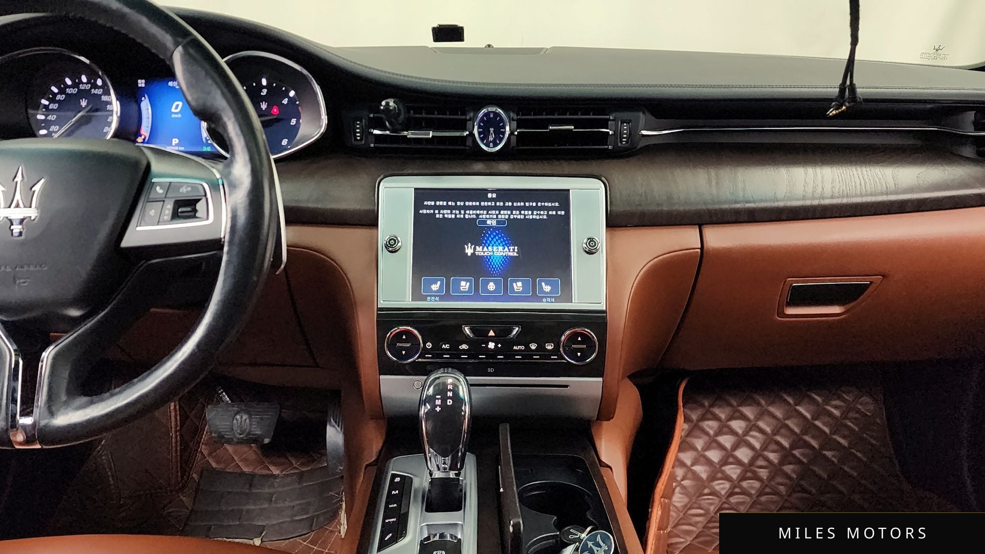 Maserati 콰트로포르테 2016 — миниатюра 14