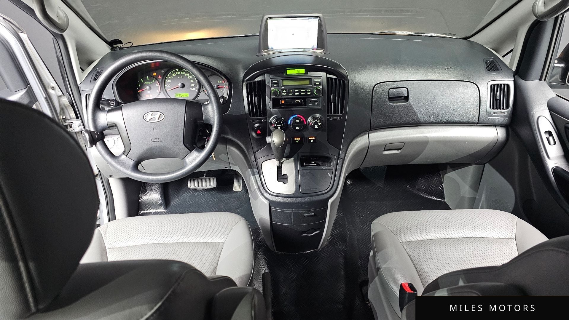 Hyundai Starex 2015 — миниатюра 7