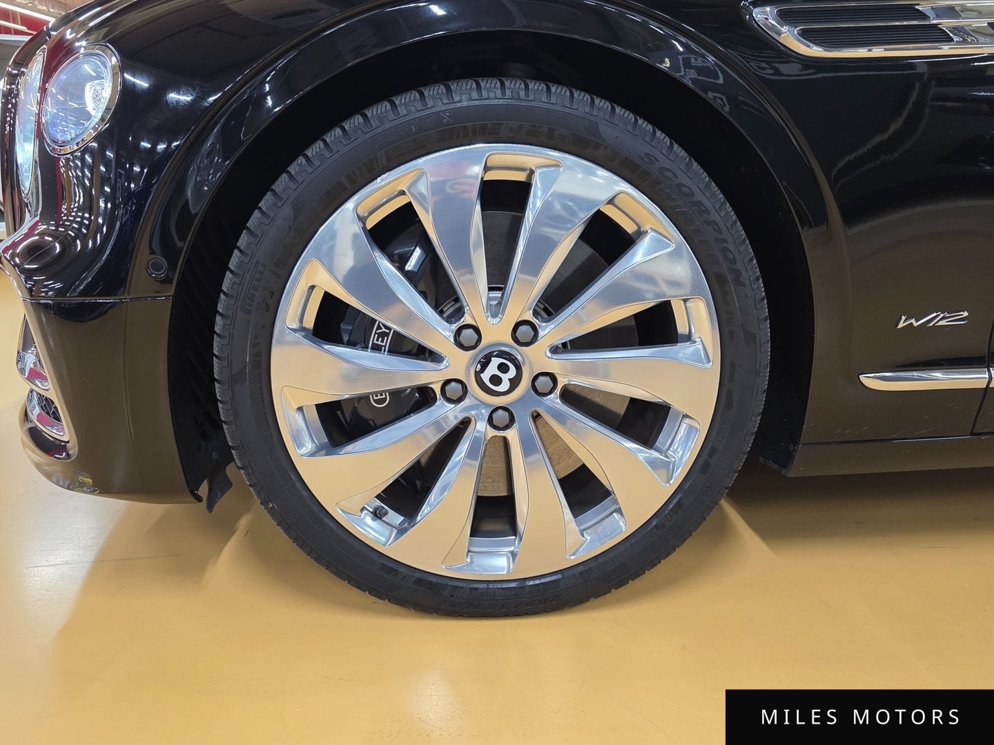 Bentley 플라잉스퍼 2020 — миниатюра 5