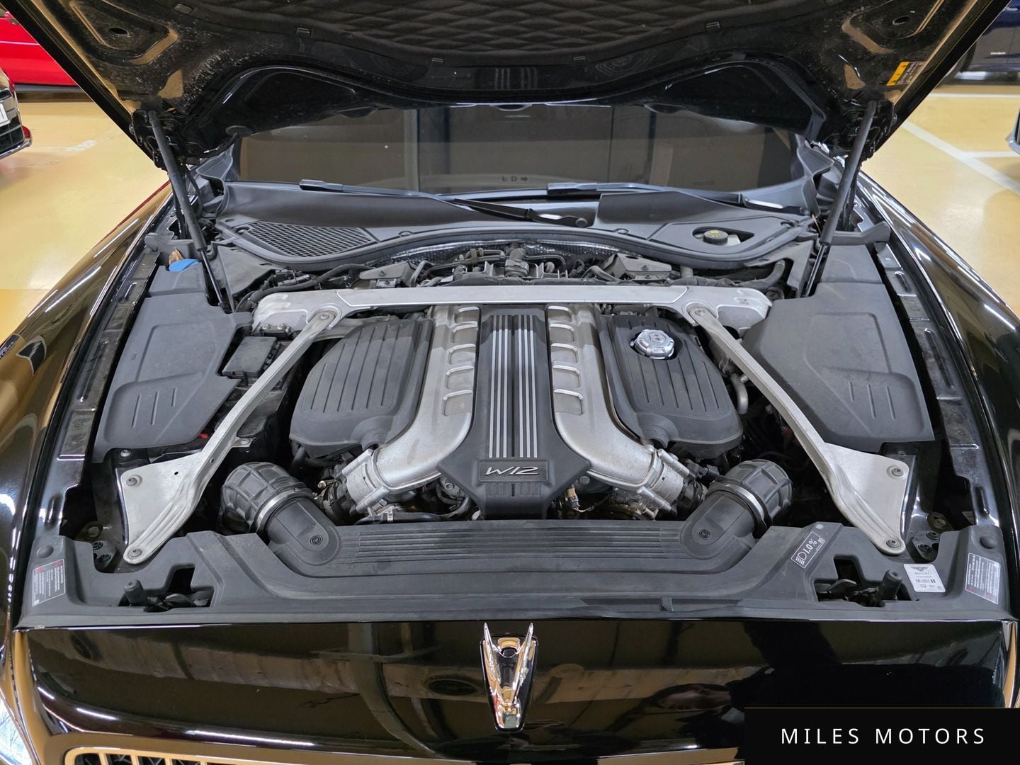 Bentley 플라잉스퍼 2020 — миниатюра 6