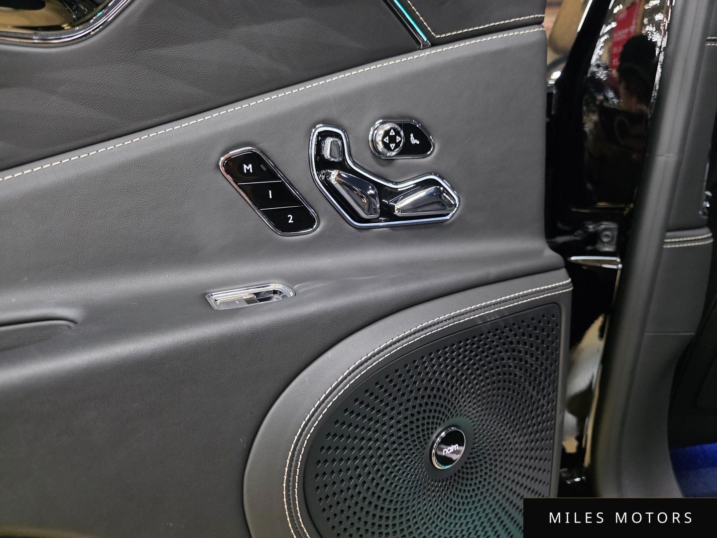 Bentley 플라잉스퍼 2020 — миниатюра 17