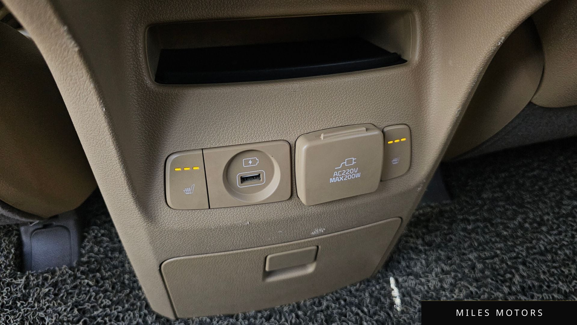 Kia Canival 2018 — миниатюра 19
