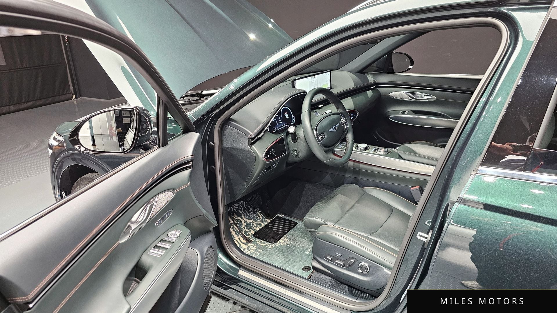 Genesis GV70 2021 — миниатюра 11