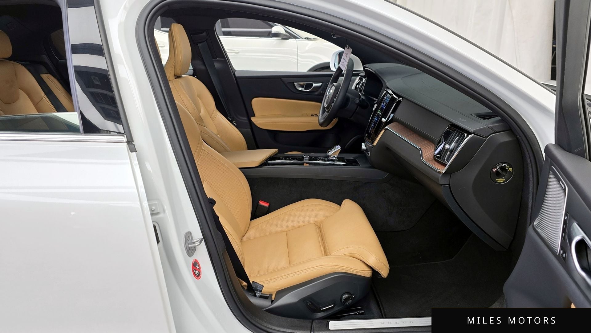 Volvo S60 2024 — миниатюра 11