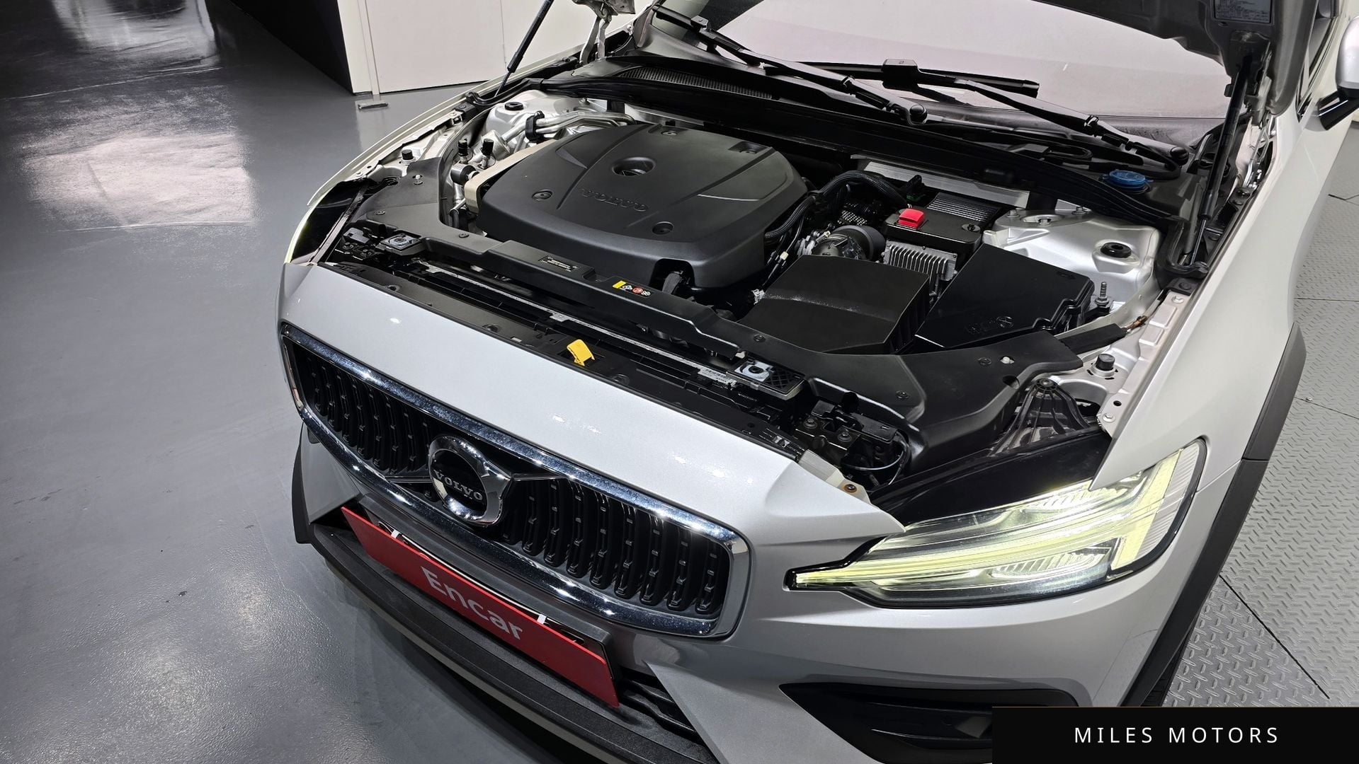 Volvo V60 크로스컨트리 2020 — миниатюра 6