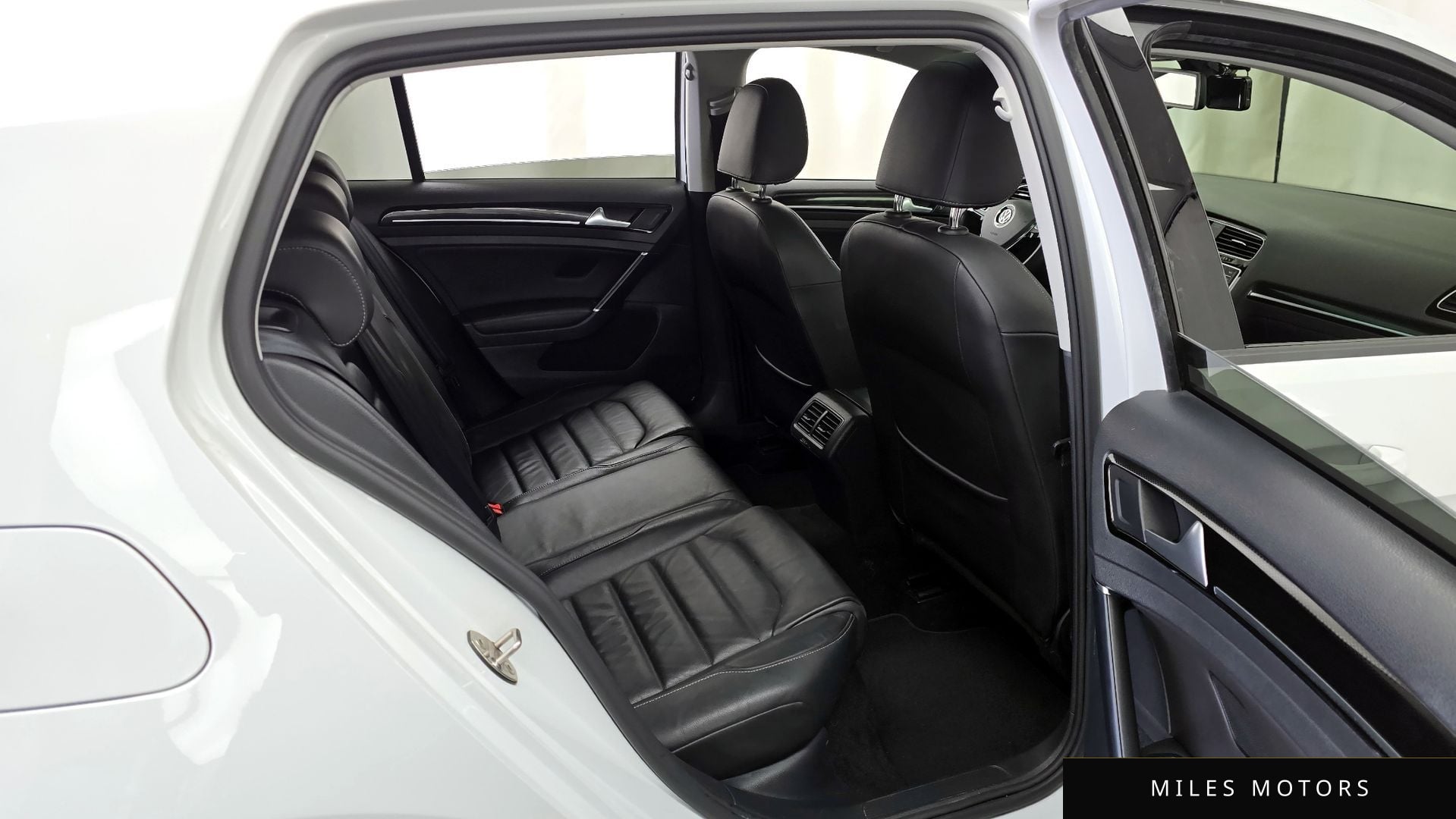 Volkswagen 골프 2016 — миниатюра 12
