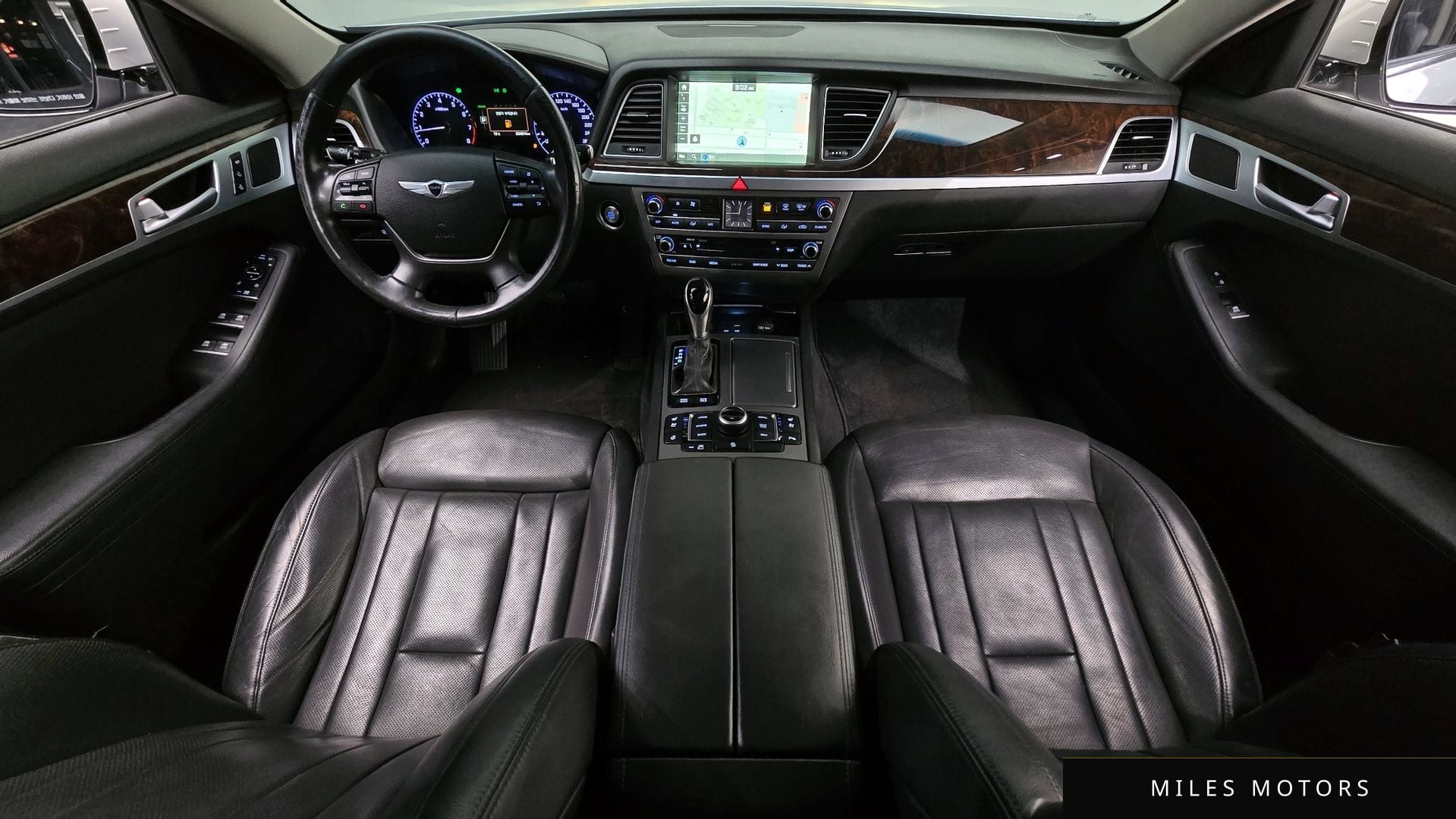 Hyundai Genesis 2016 — миниатюра 7