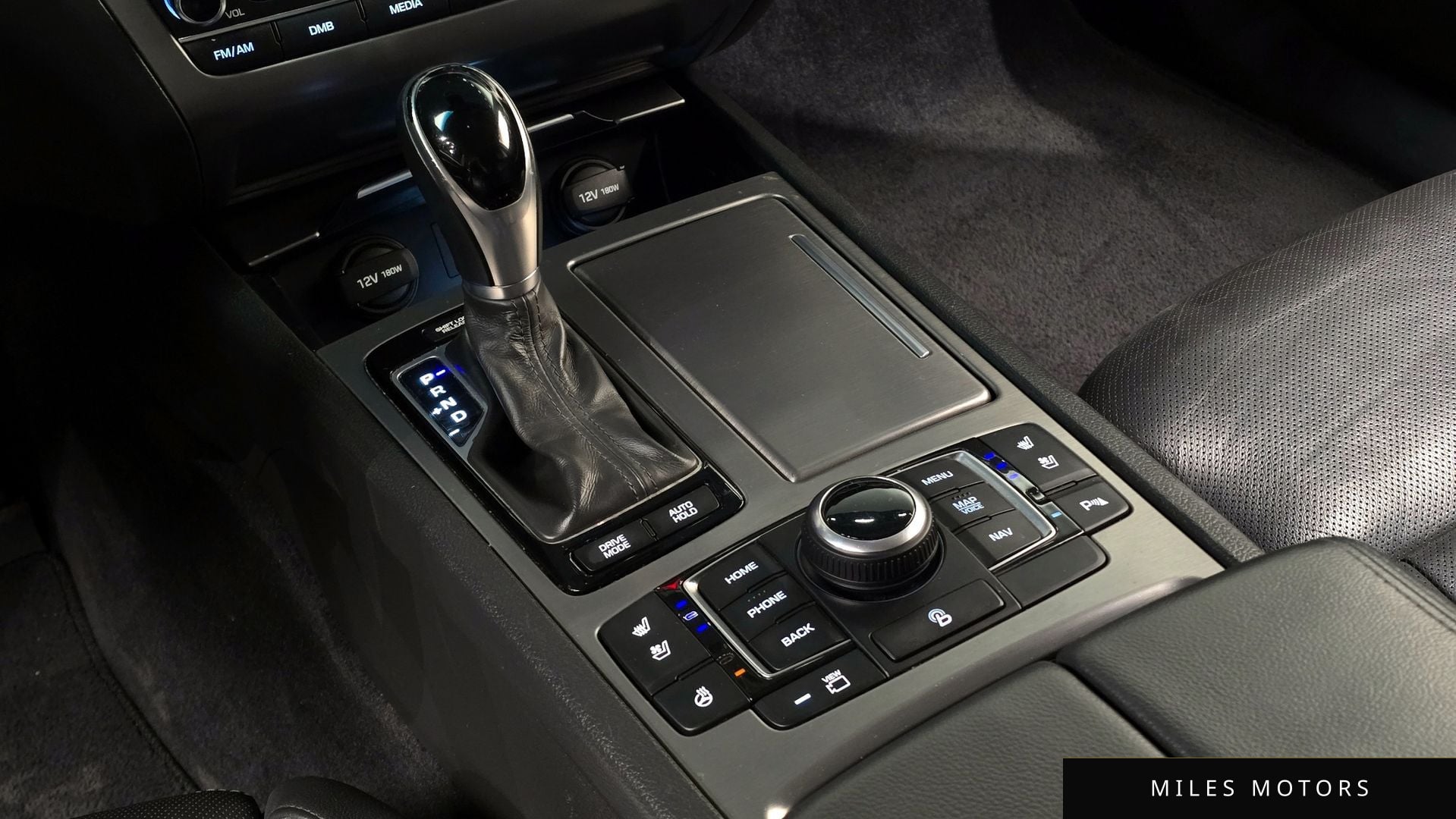Hyundai Genesis 2016 — миниатюра 9