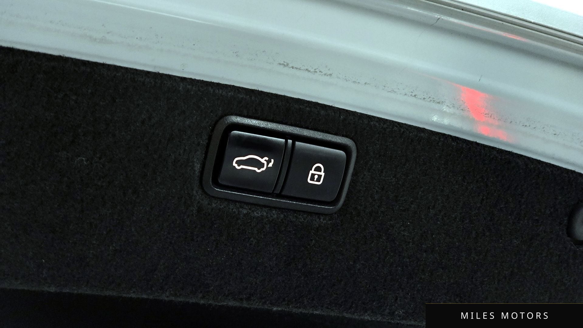 Hyundai Genesis 2016 — миниатюра 20