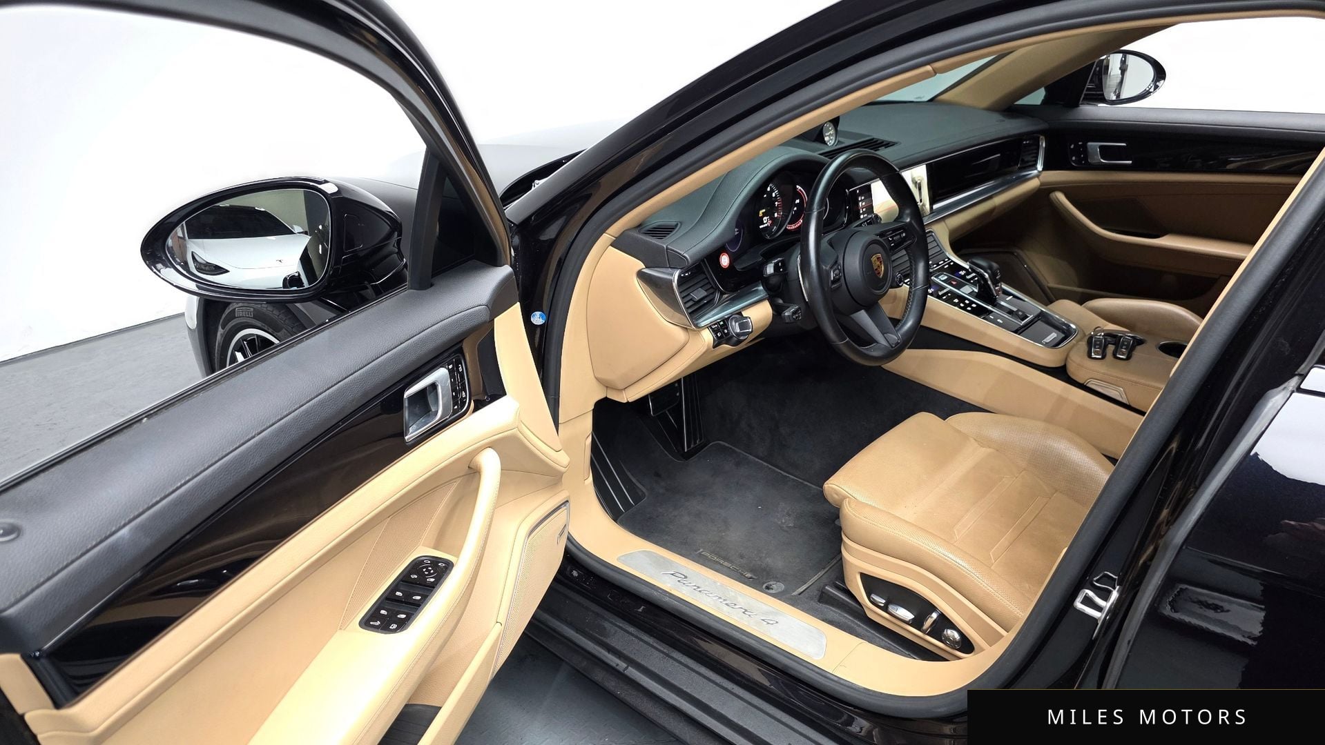 Porsche Panamera 2021 — миниатюра 11