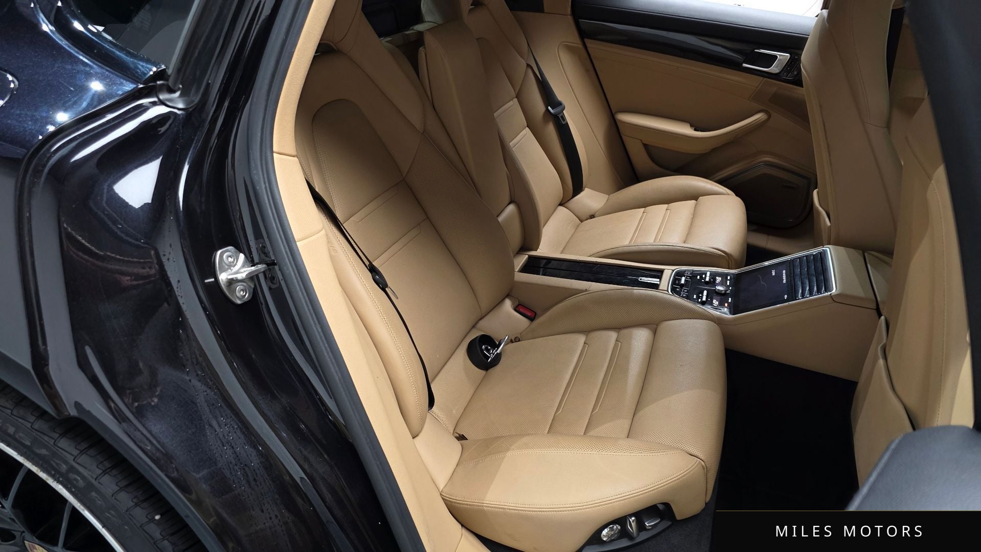 Porsche Panamera 2021 — миниатюра 12