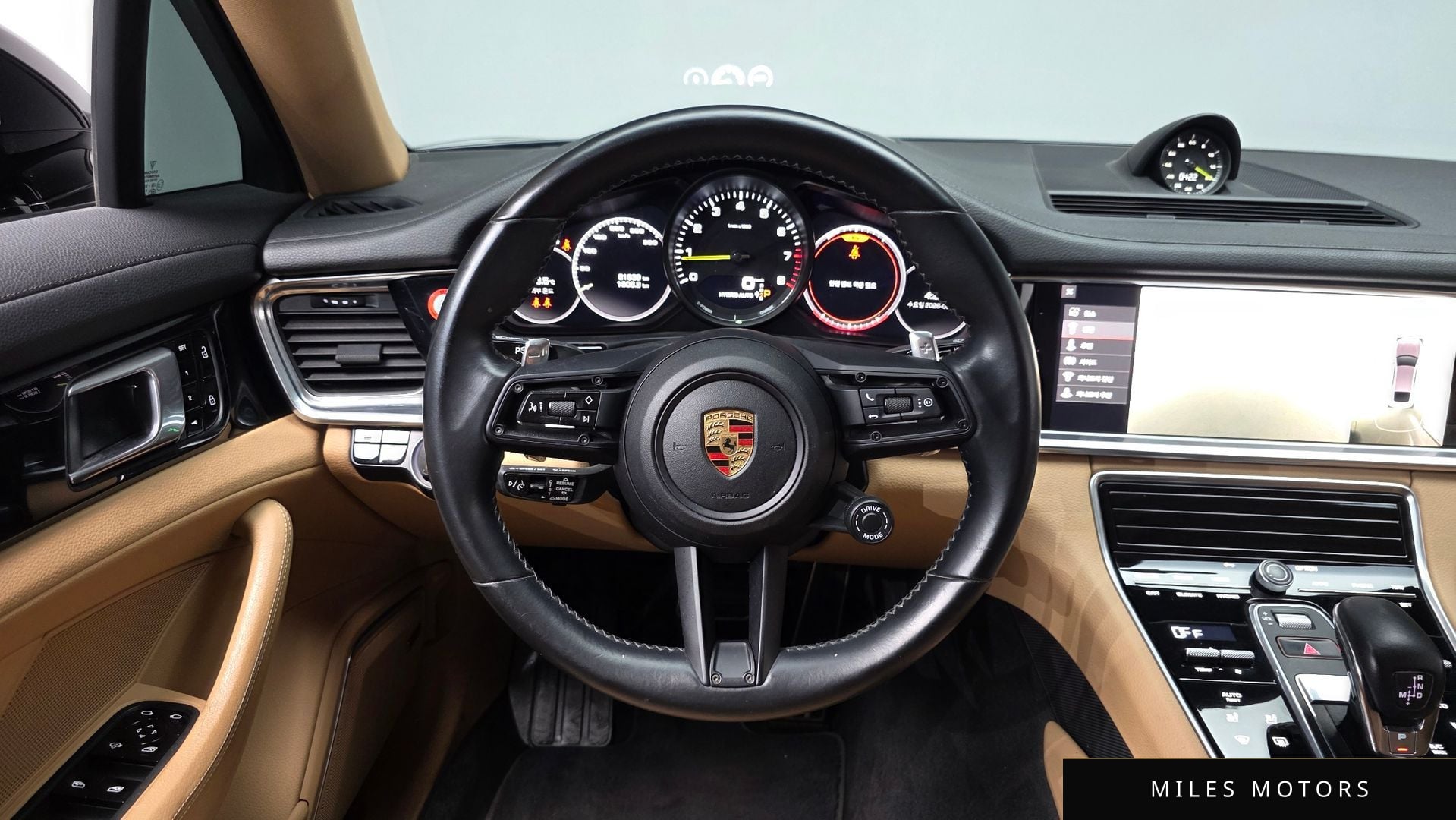 Porsche Panamera 2021 — миниатюра 13