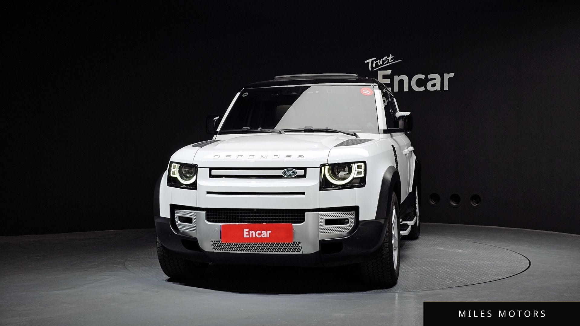 Land Rover Defender 2022 — миниатюра 3