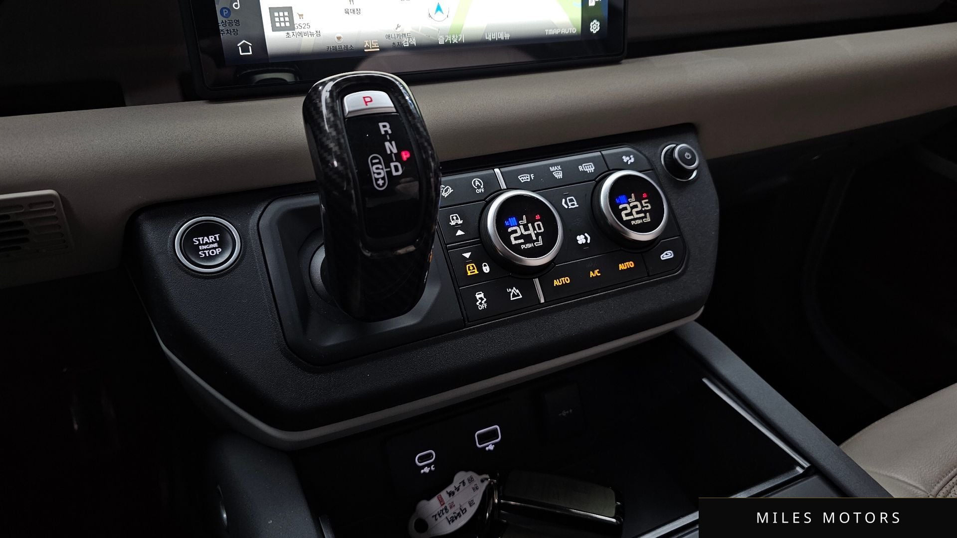 Land Rover Defender 2022 — миниатюра 9