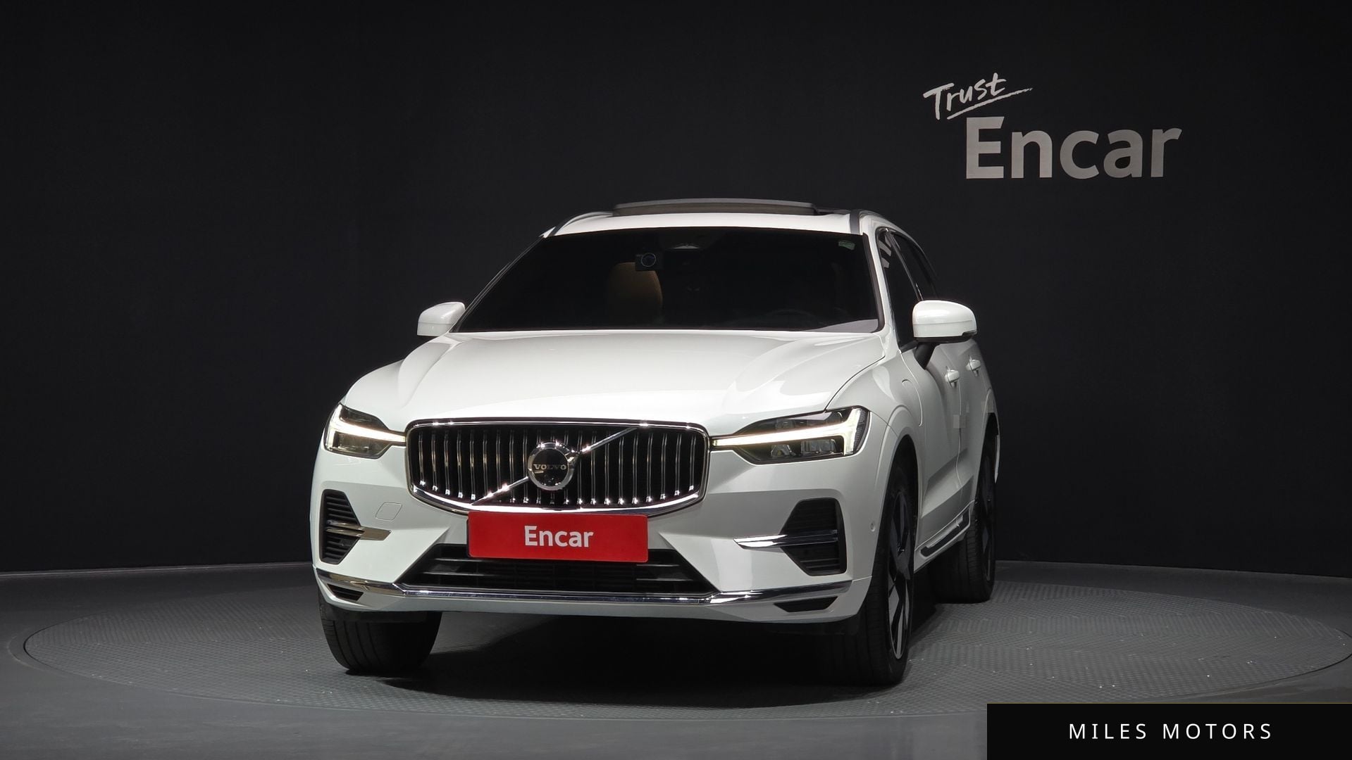 Volvo XC60 2025 — миниатюра 3