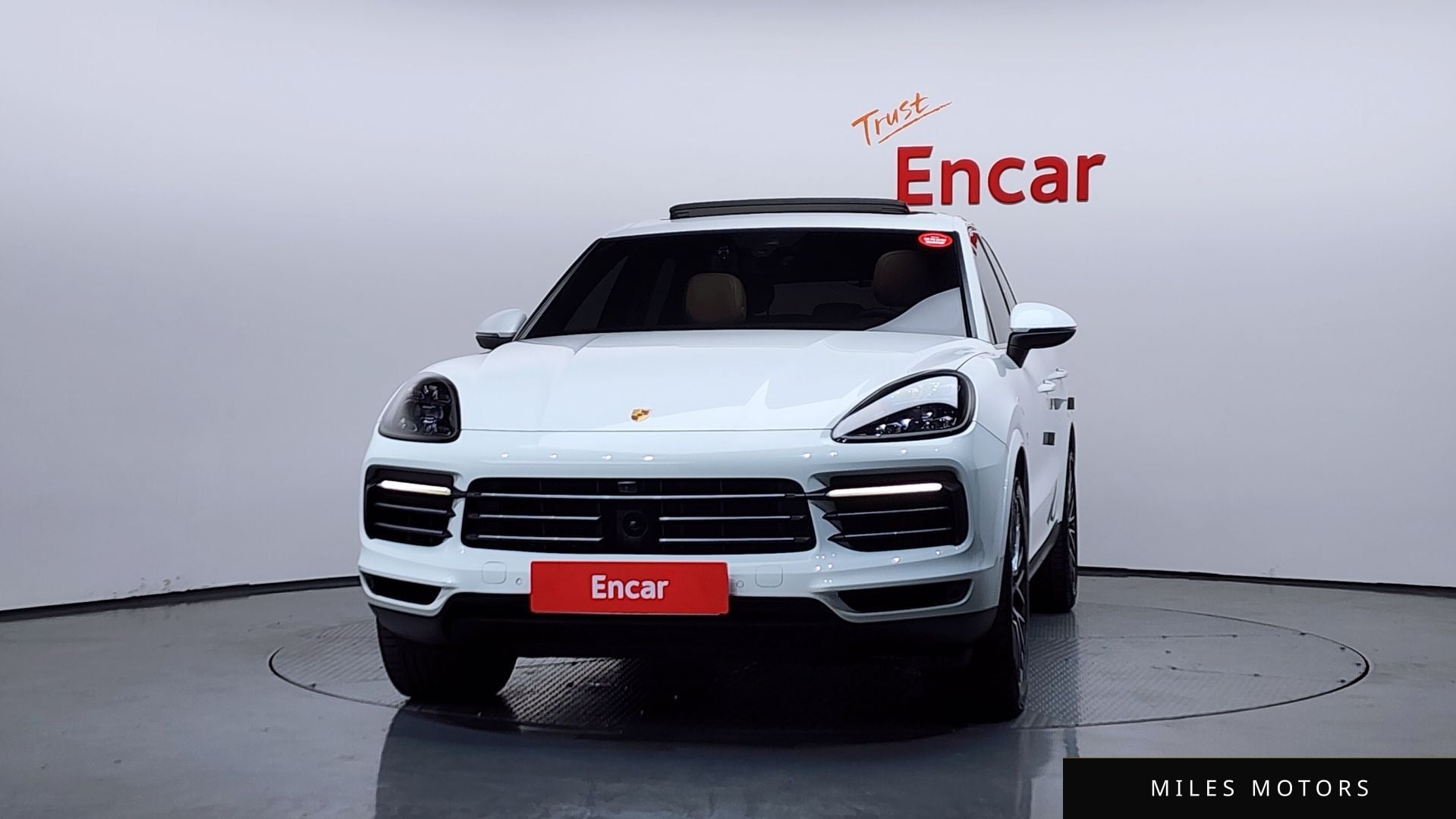 Porsche Cayenne 2019 — миниатюра 3