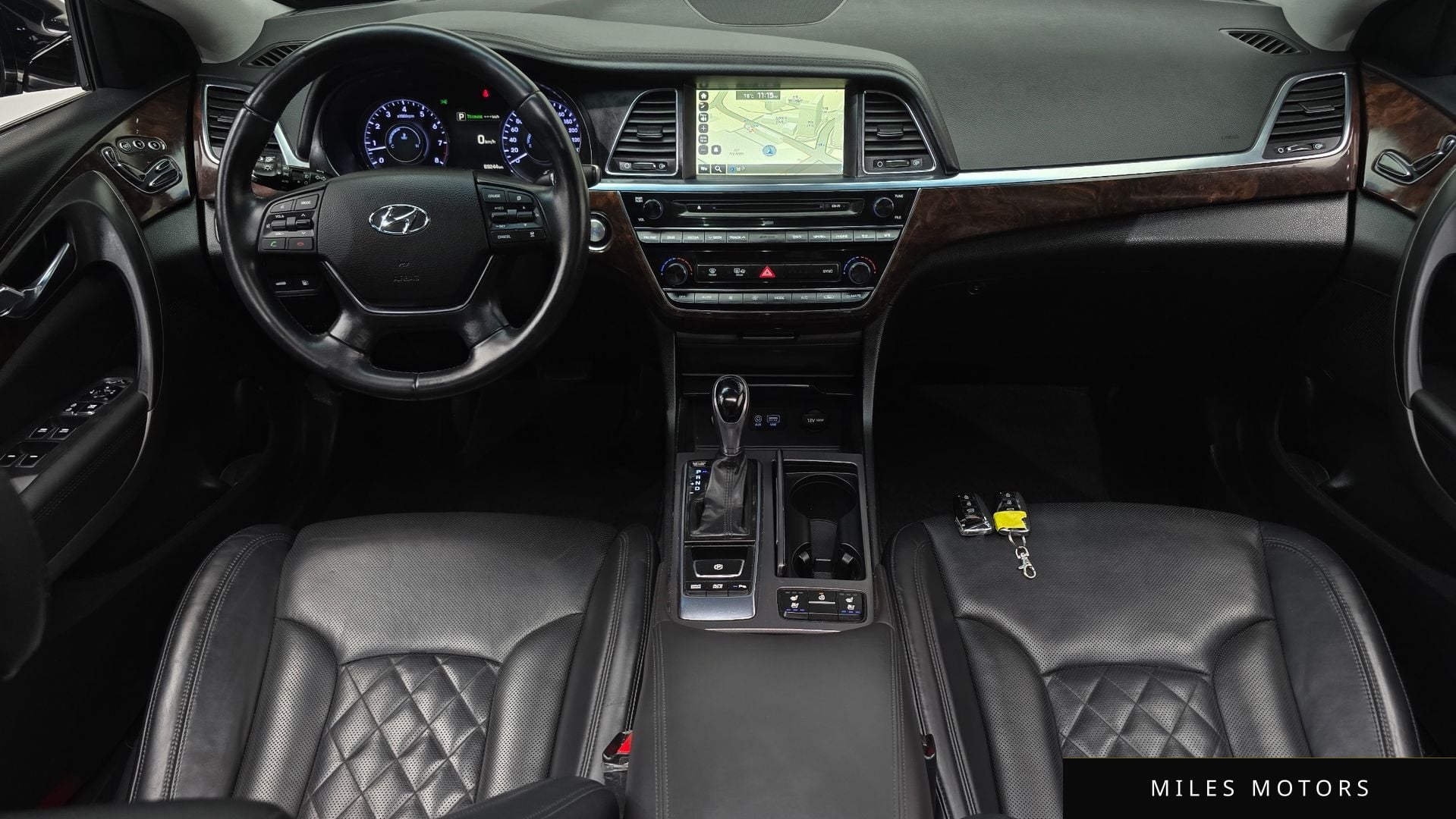 Hyundai Aslan 2016 — миниатюра 7