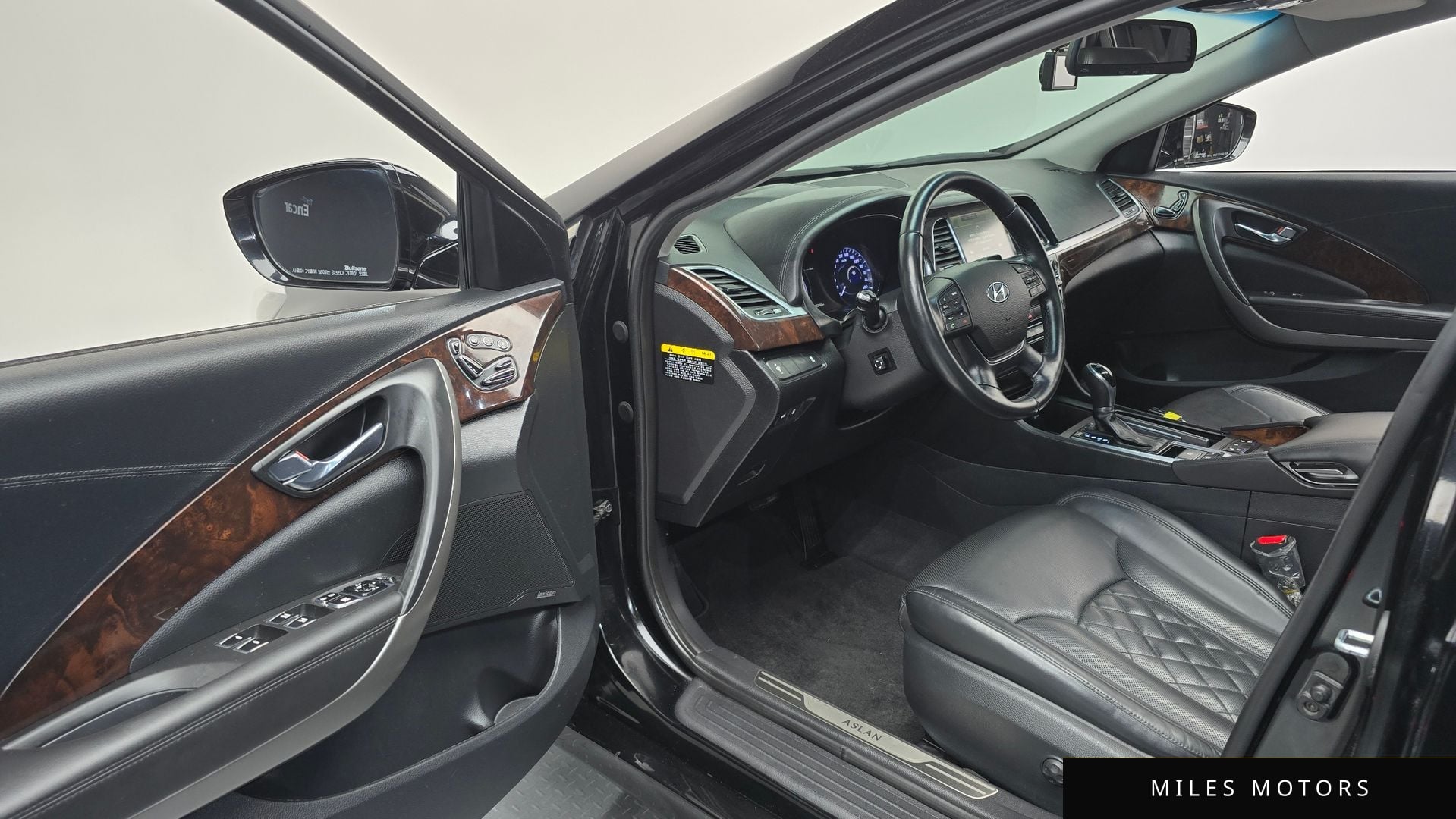 Hyundai Aslan 2016 — миниатюра 11
