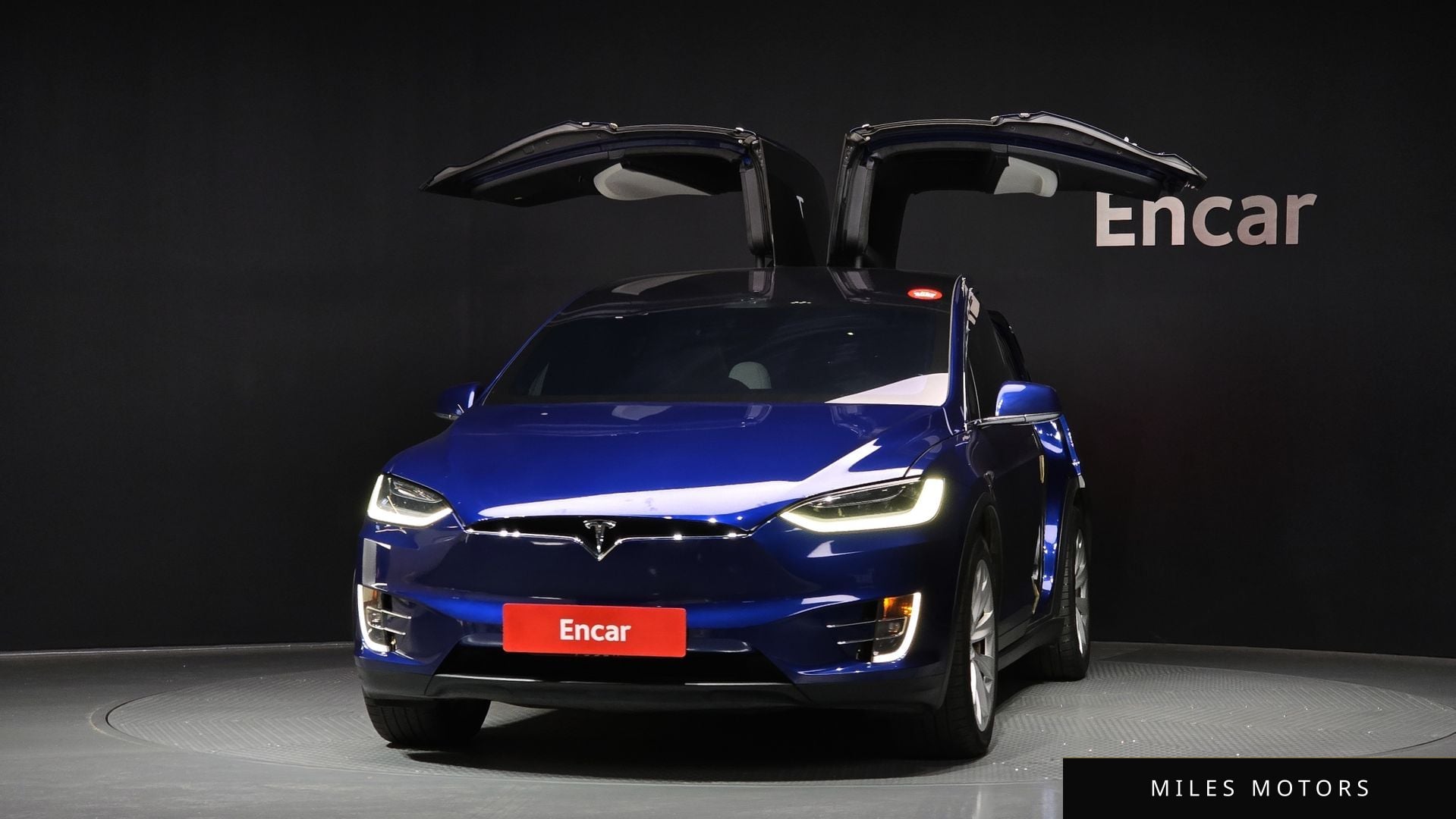 Tesla Model X 2020 — миниатюра 3