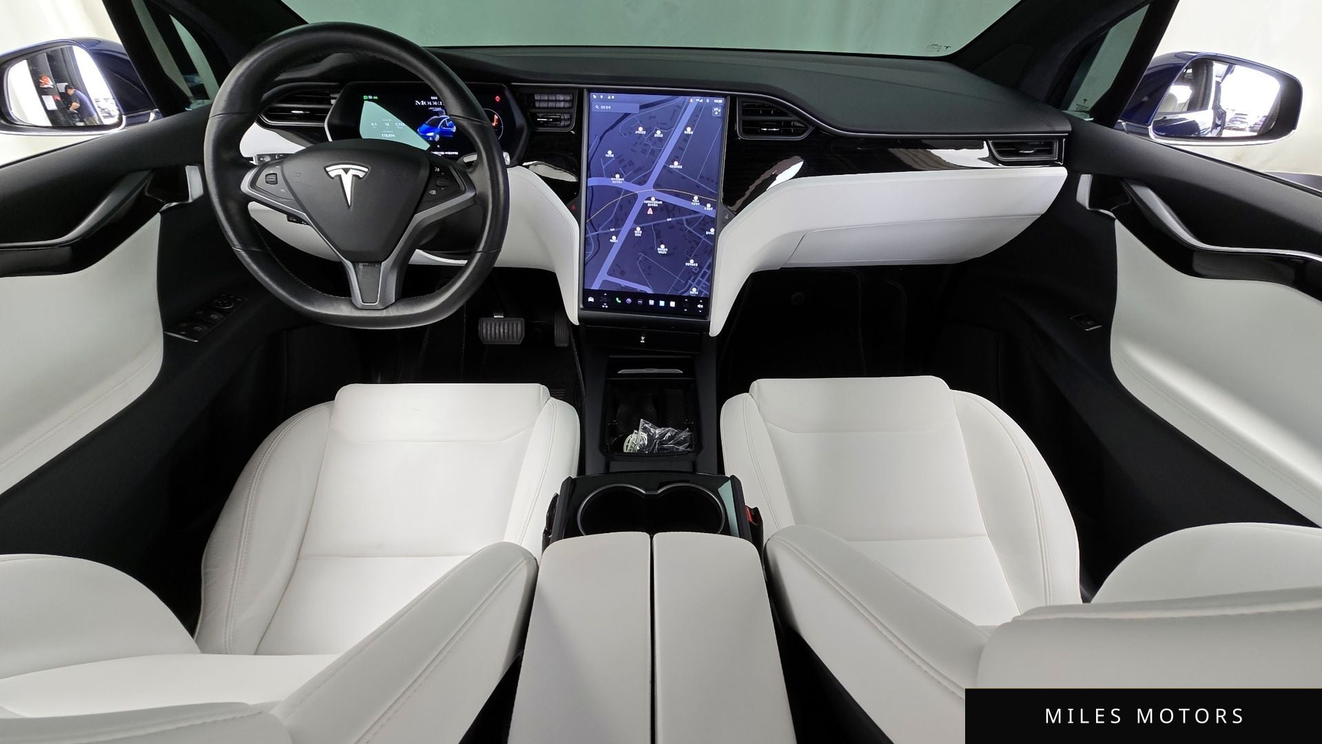 Tesla Model X 2020 — миниатюра 7