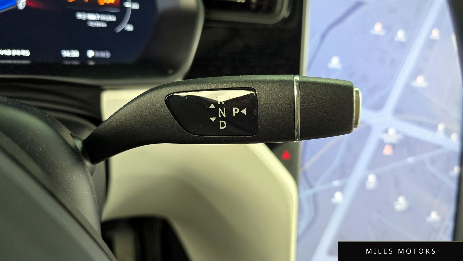 Tesla Model X 2020 — миниатюра 9