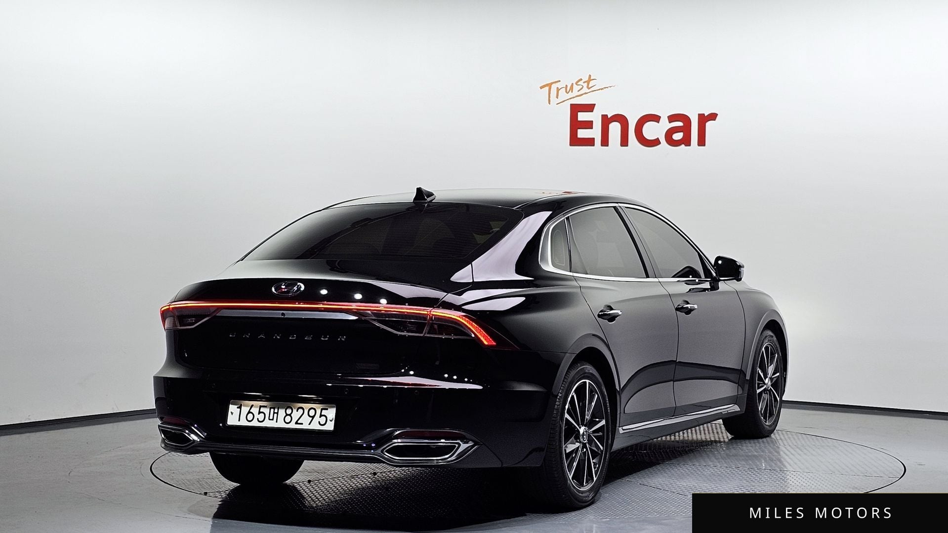 Hyundai Grandeur 2022 — миниатюра 2