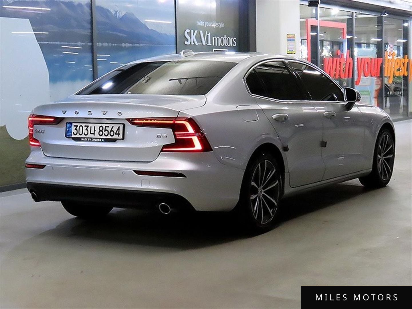 Volvo S60 2022 — миниатюра 4