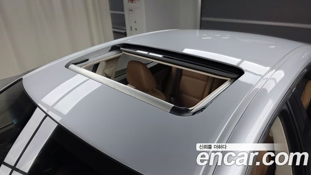 Лексус ES300h 2017 — миниатюра 19