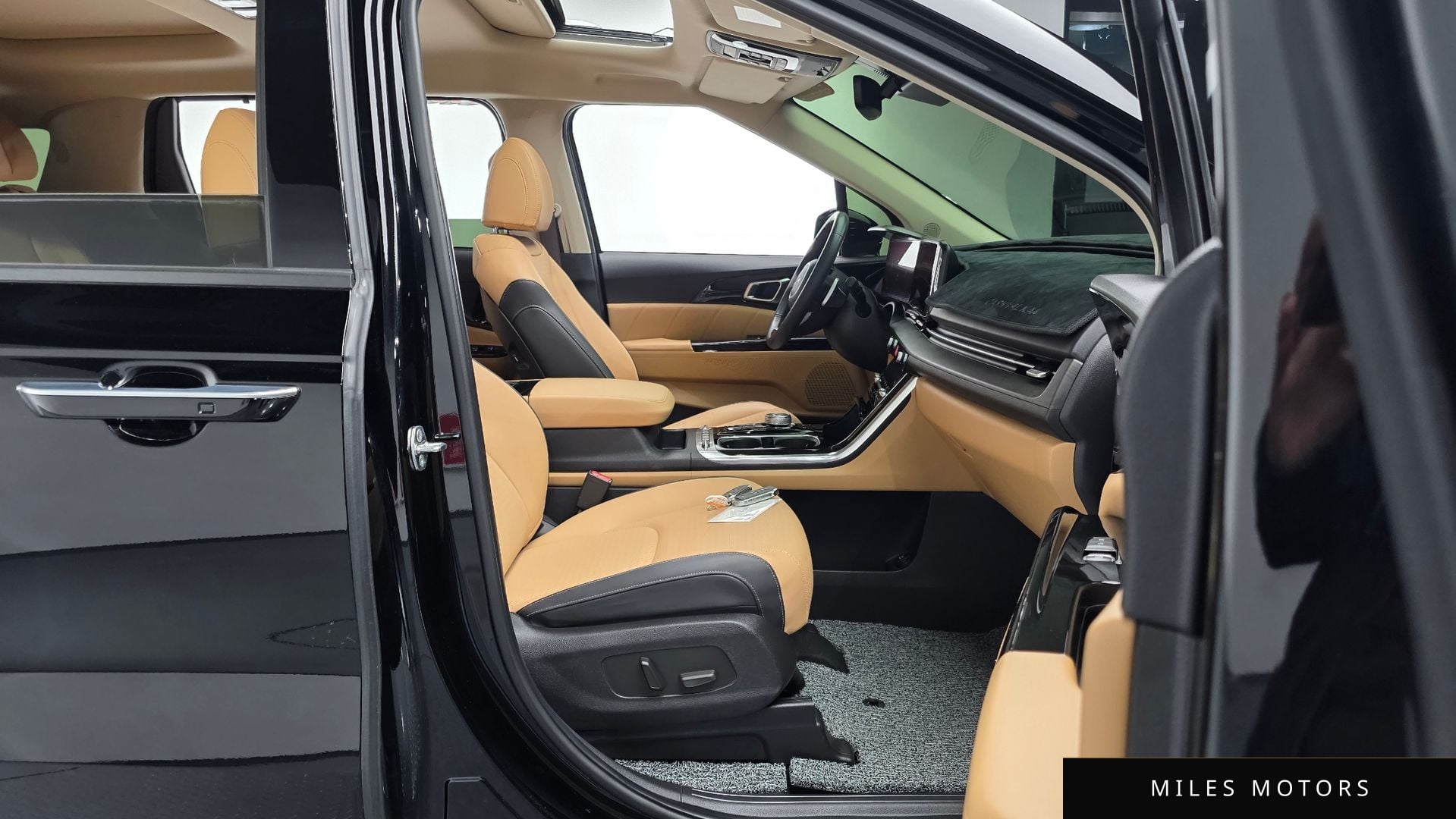 Kia Carnival 2022 — миниатюра 9