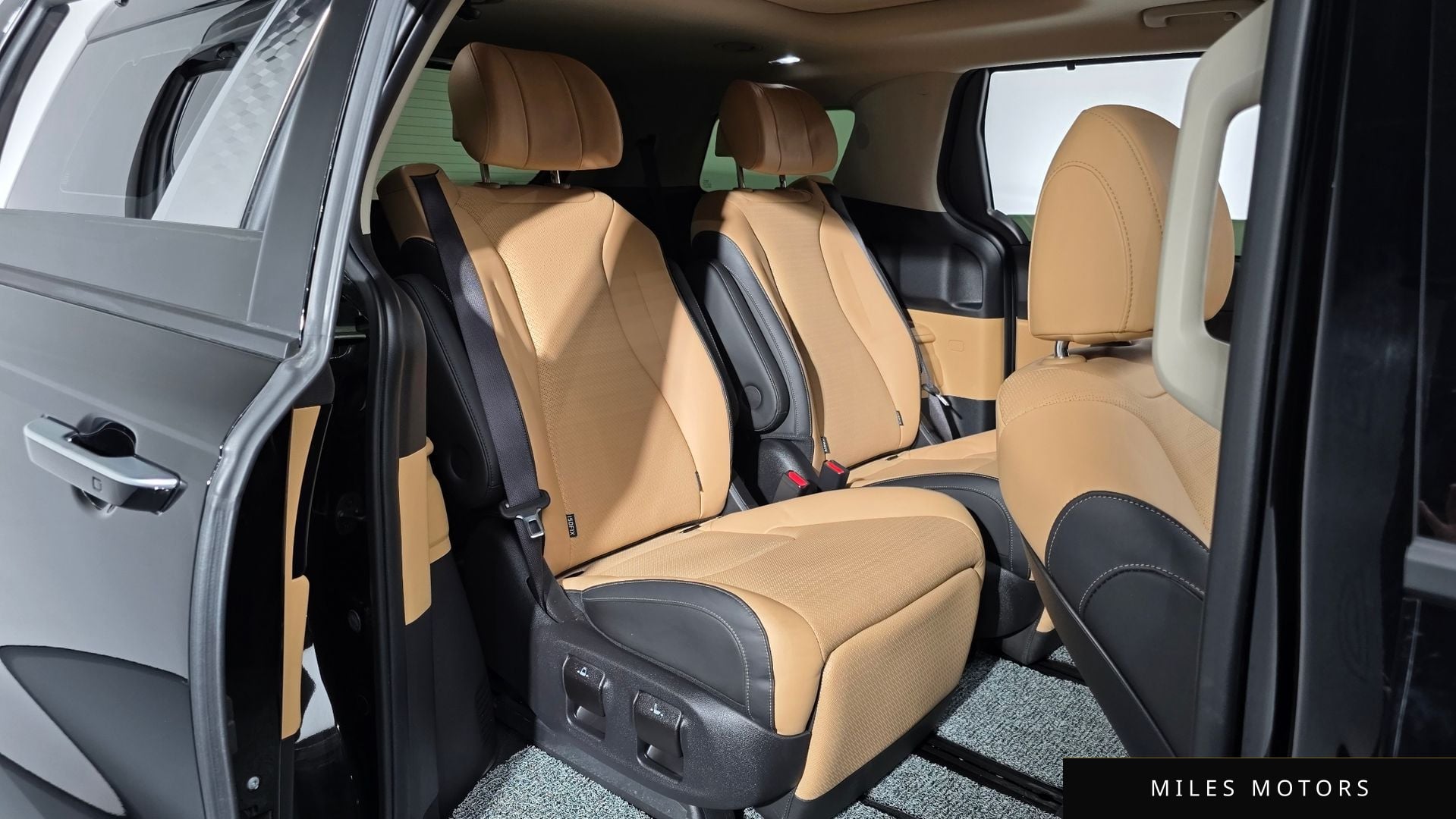 Kia Carnival 2022 — миниатюра 12