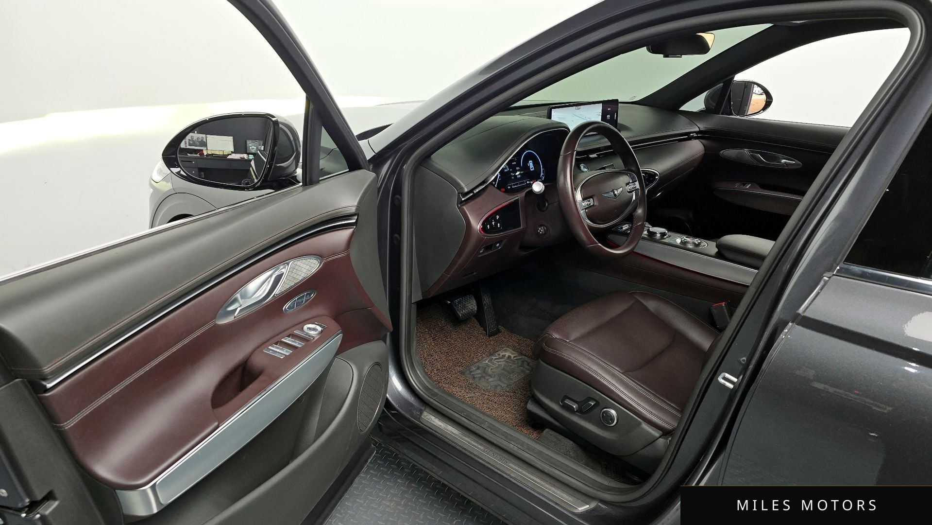 Genesis GV70 2021 — миниатюра 9