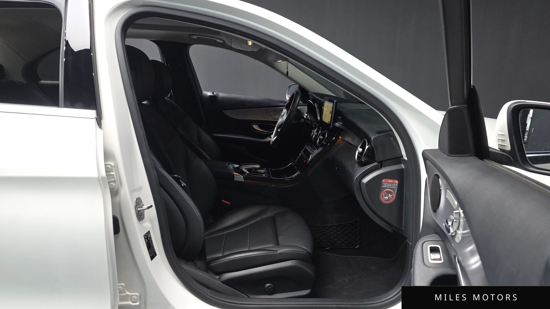 Mercedes-Benz C-Class W205 2018 — миниатюра 11