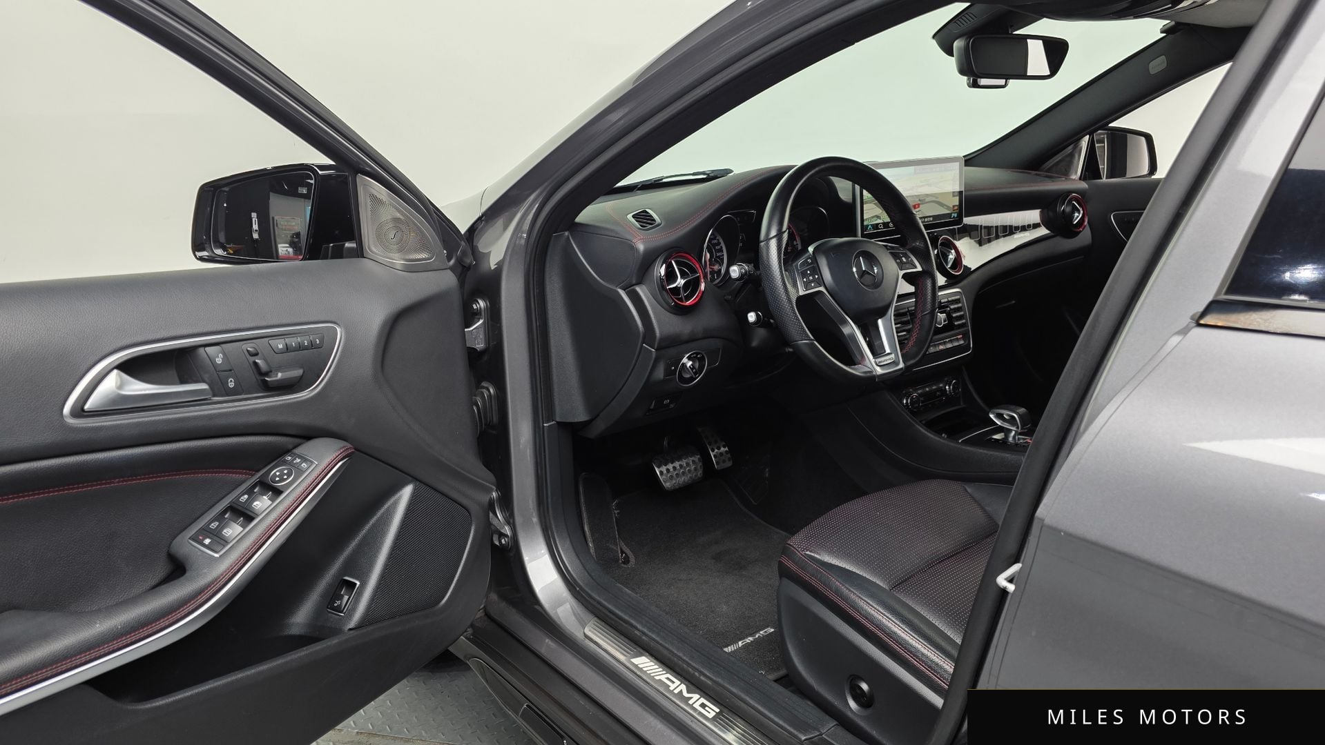 Mercedes-Benz GLA-Class X156 2015 — миниатюра 10