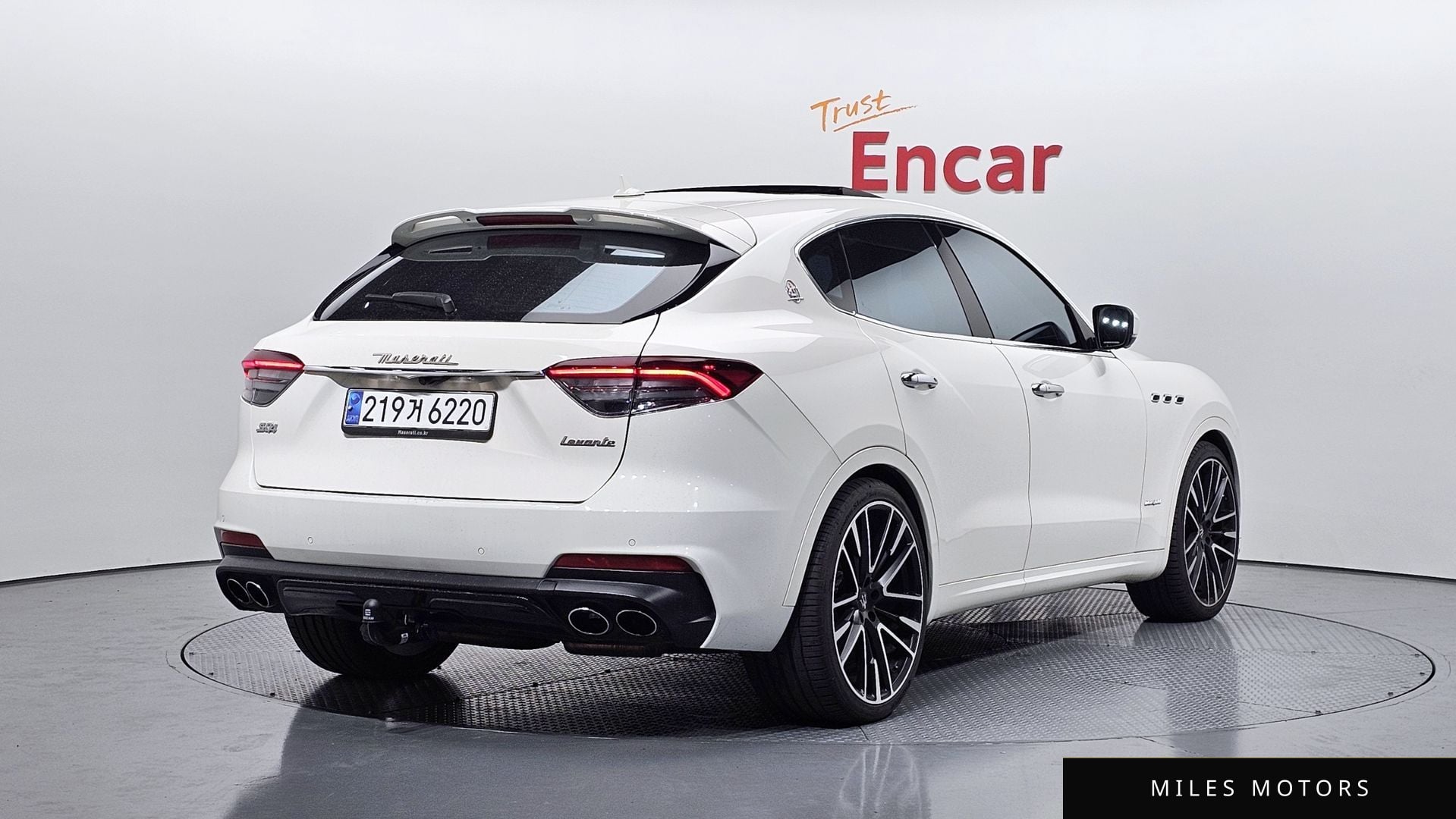 Maserati Levante 2019 — миниатюра 2