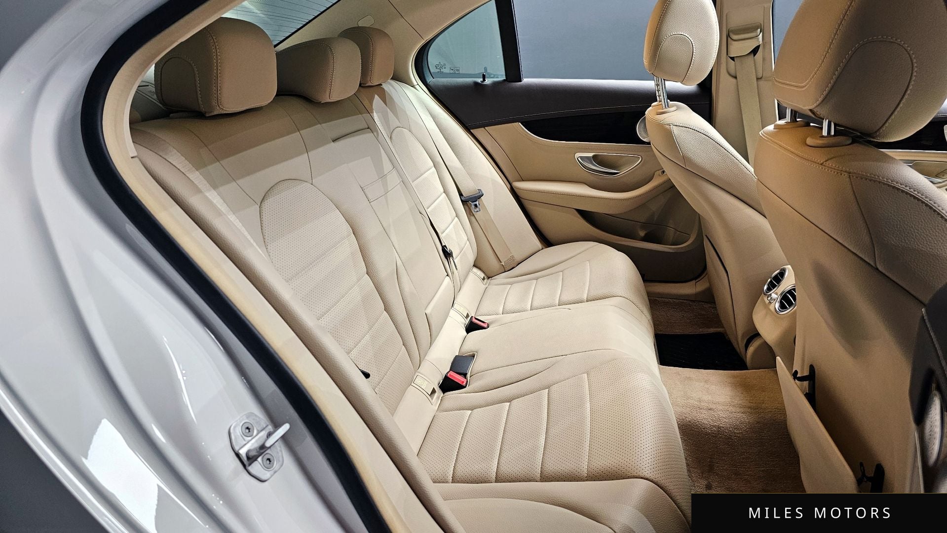Mercedes-Benz C-Class W205 2015 — миниатюра 12