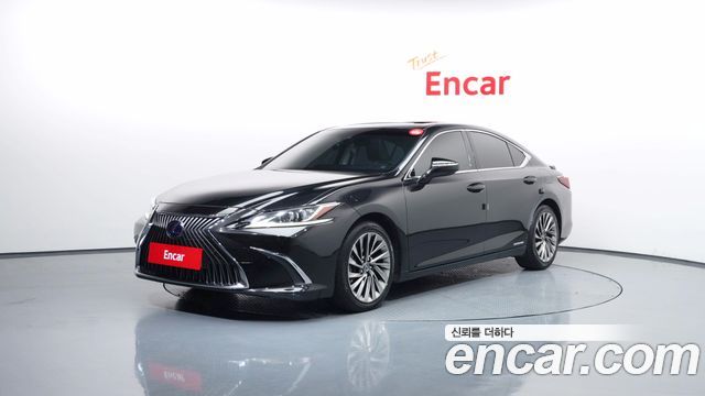 Лексус ES300h 2019 — миниатюра 12