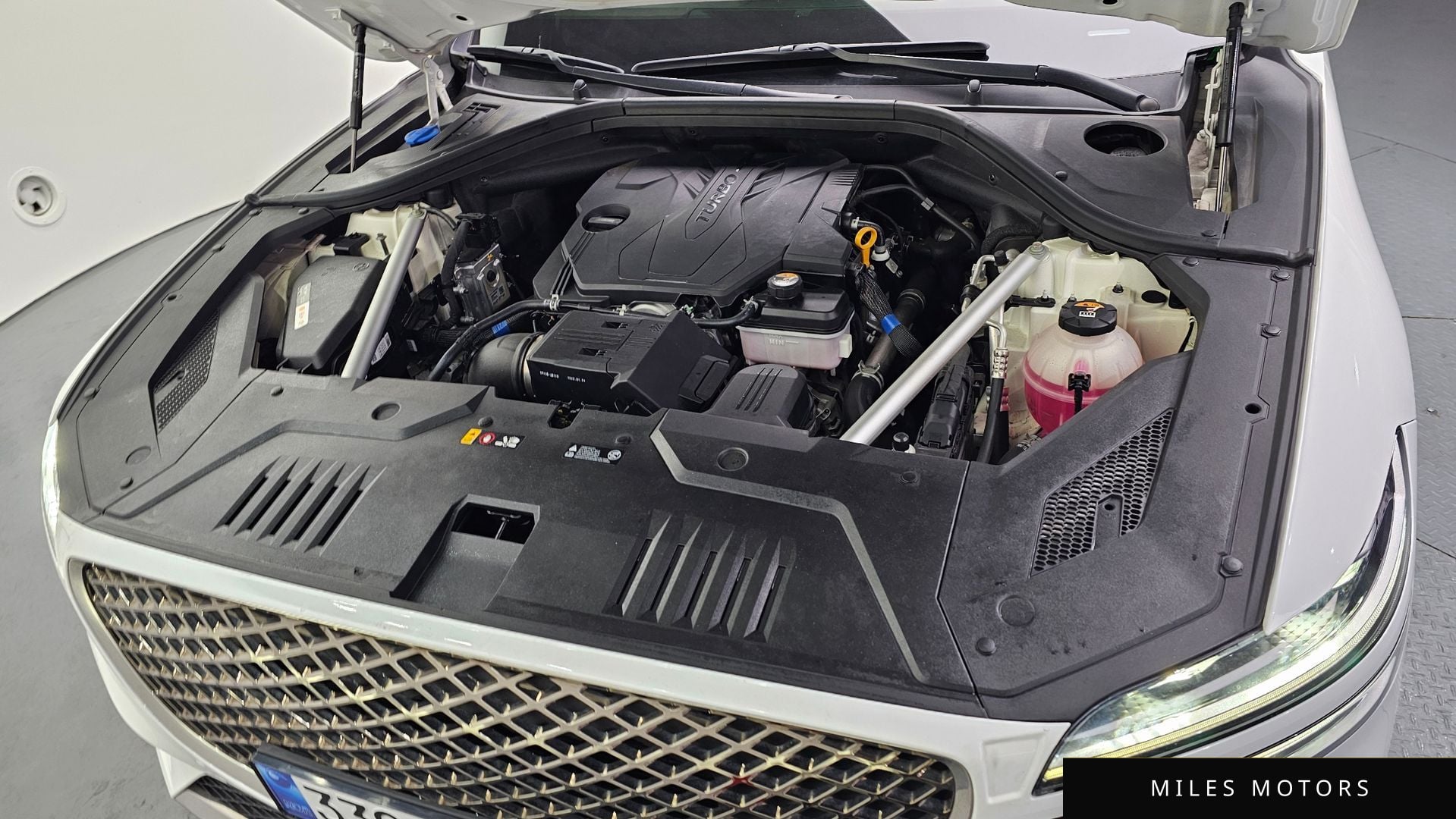 Genesis GV70 2022 — миниатюра 6