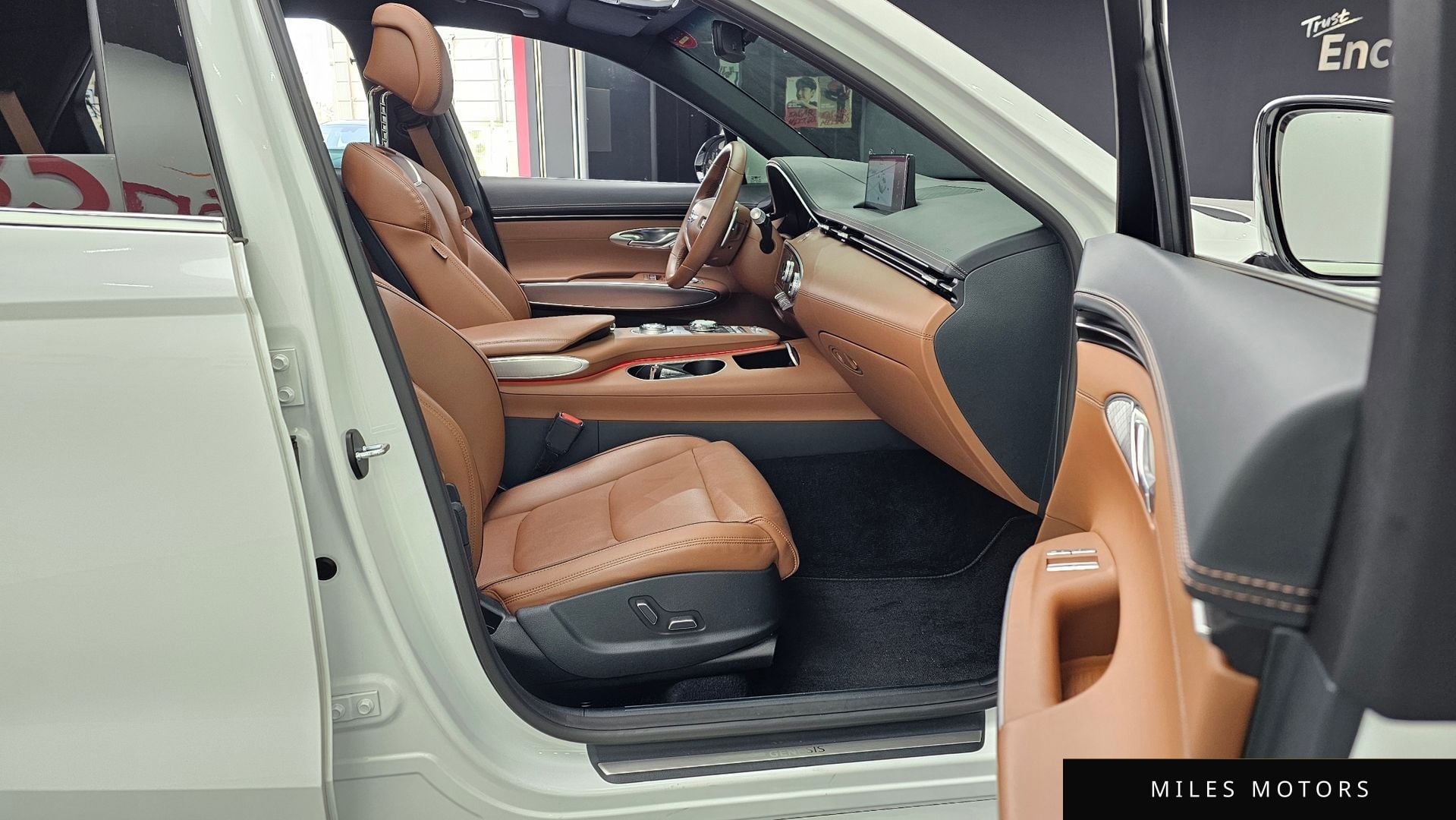 Genesis GV70 2022 — миниатюра 11