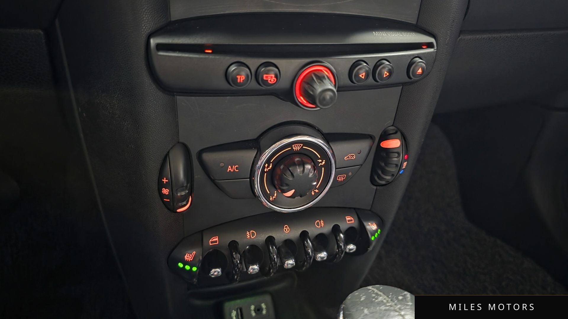 MINI 쿠퍼 D 2013 — миниатюра 16